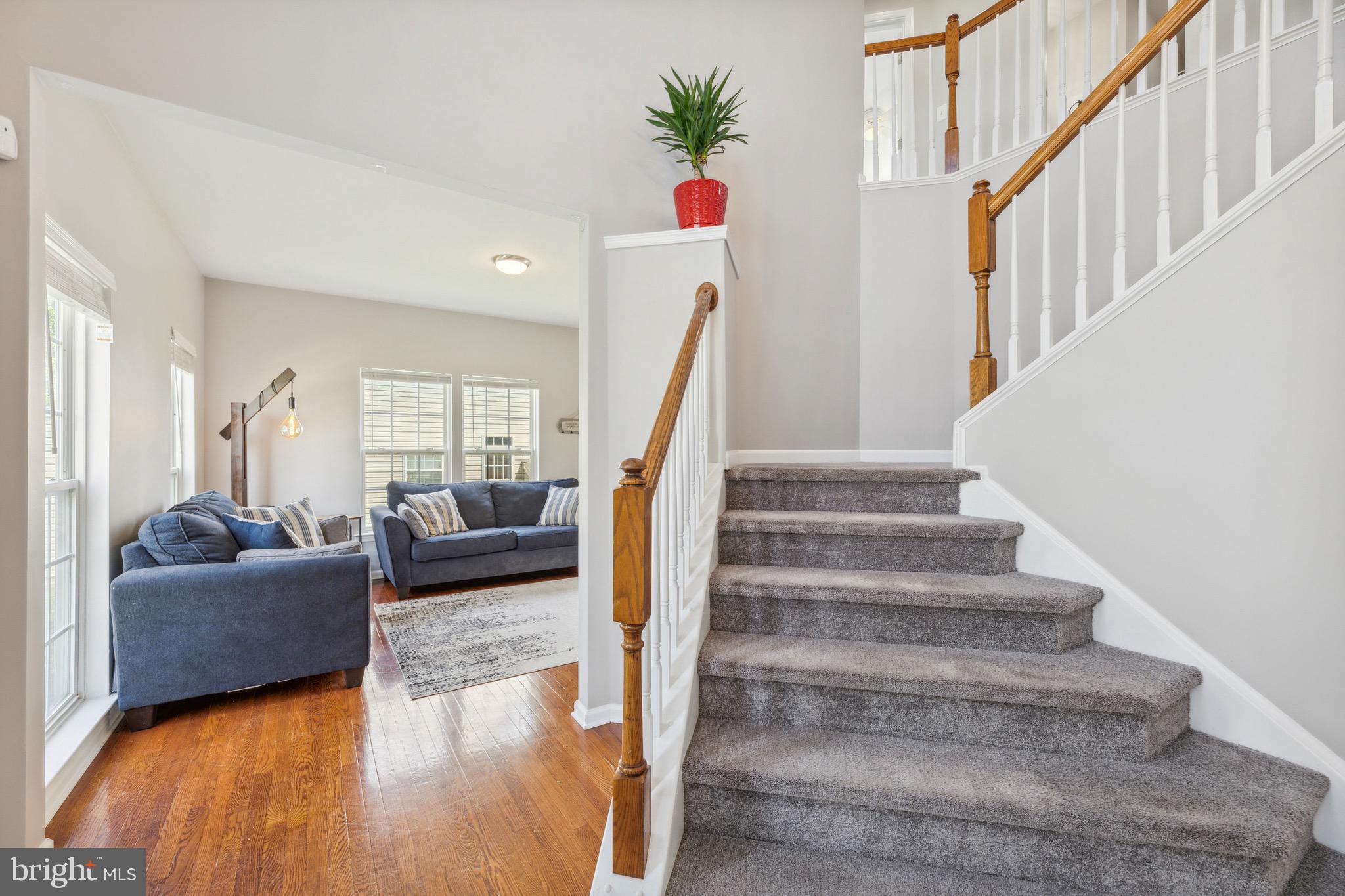 LAKELAND PLACE - Residential