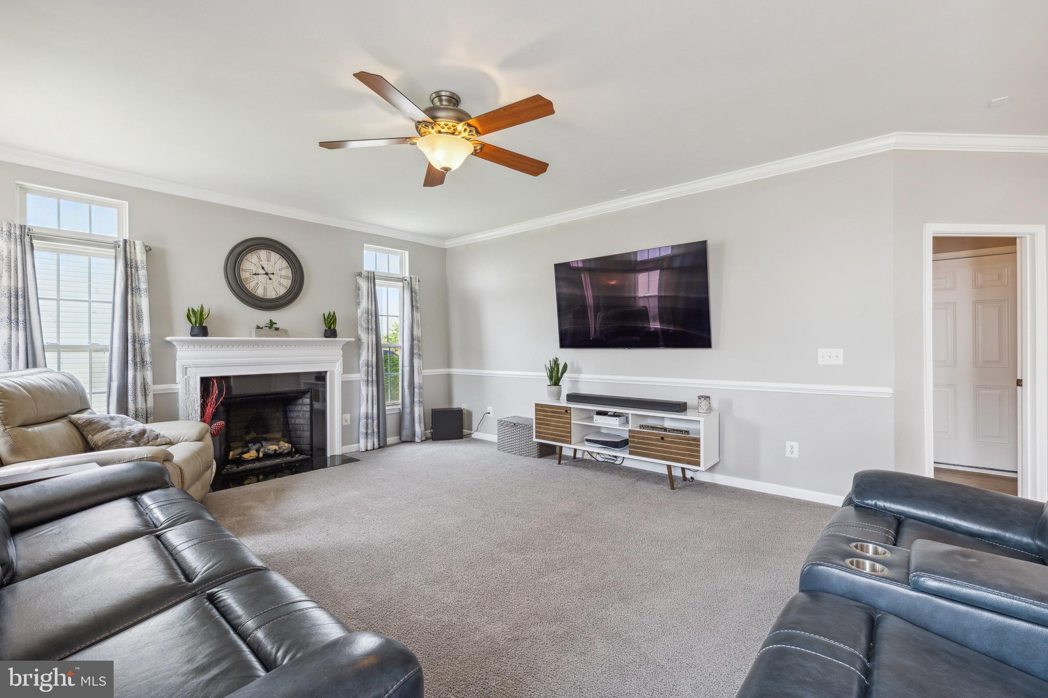 LAKELAND PLACE - Residential