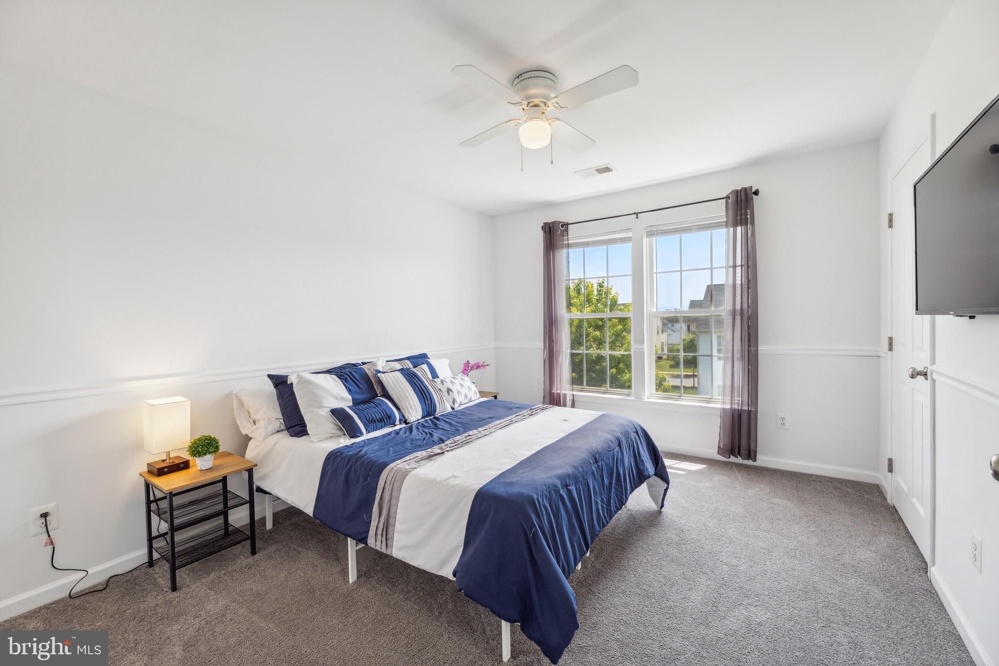 LAKELAND PLACE - Residential