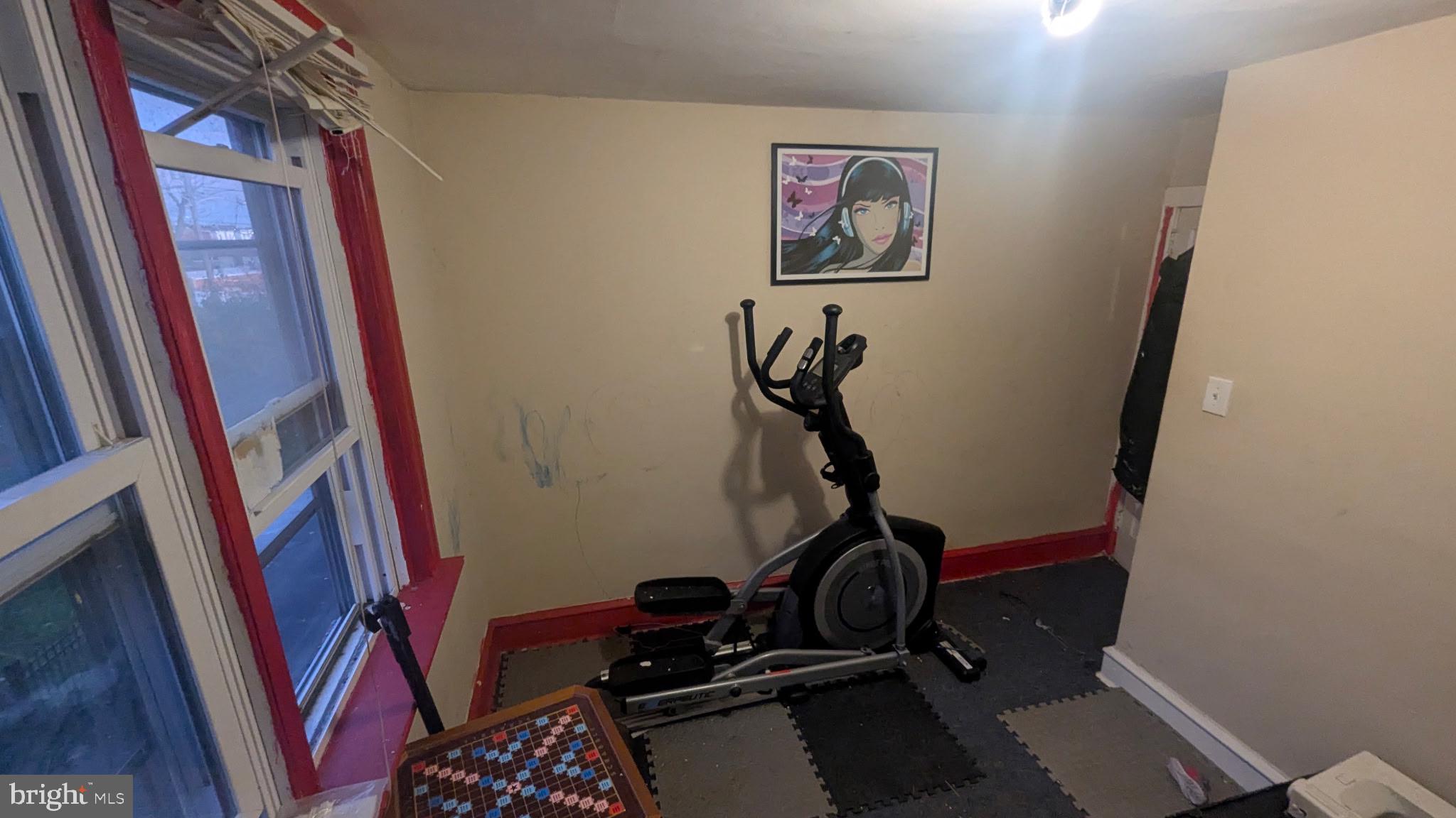 WEST OAK LANE - Residential