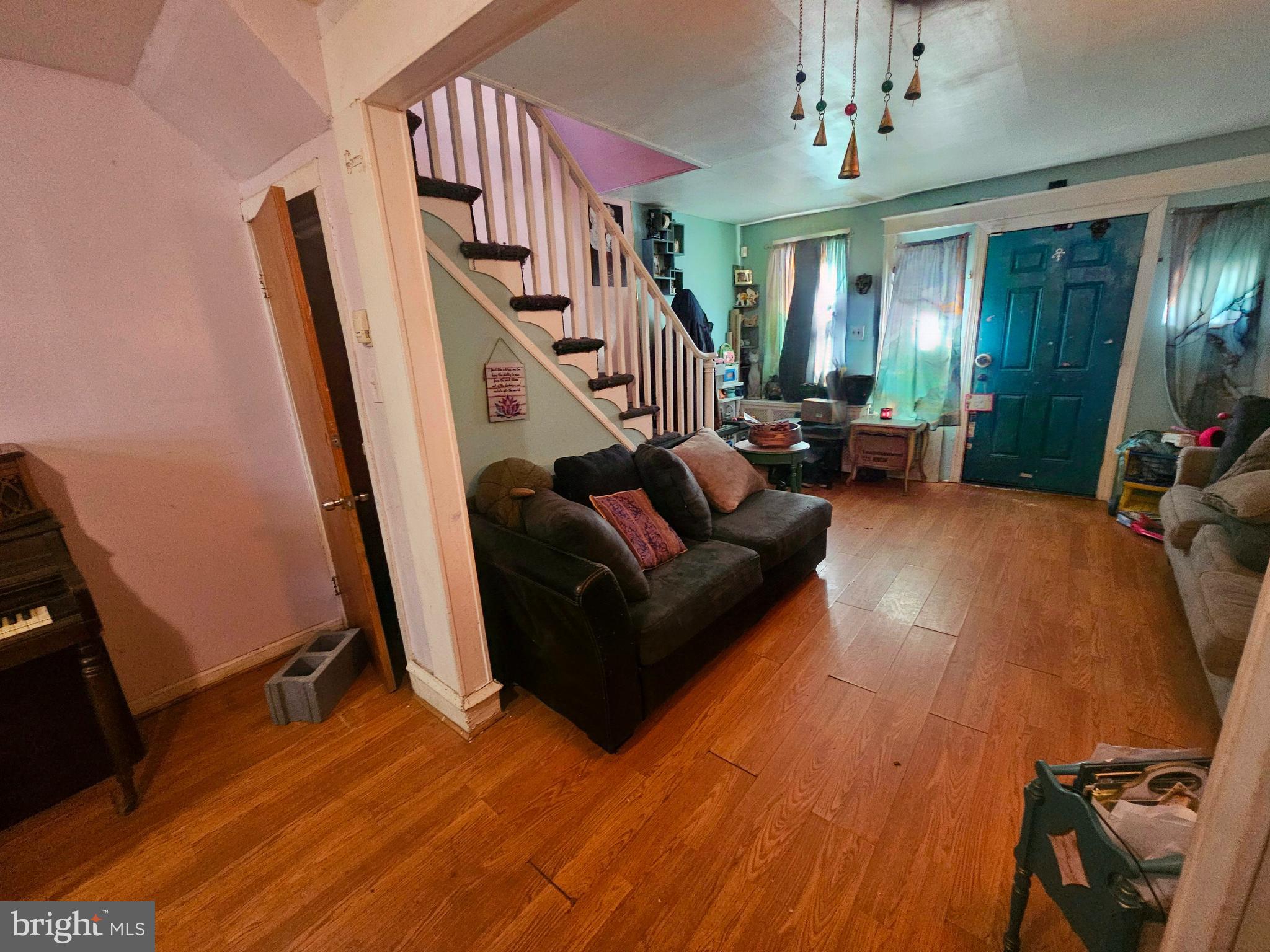 WEST OAK LANE - Residential