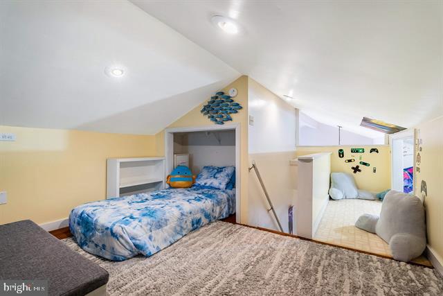 MASSANUTTEN DEVELOPMENT - Residential