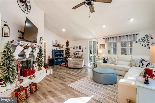 MASSANUTTEN DEVELOPMENT - Residential