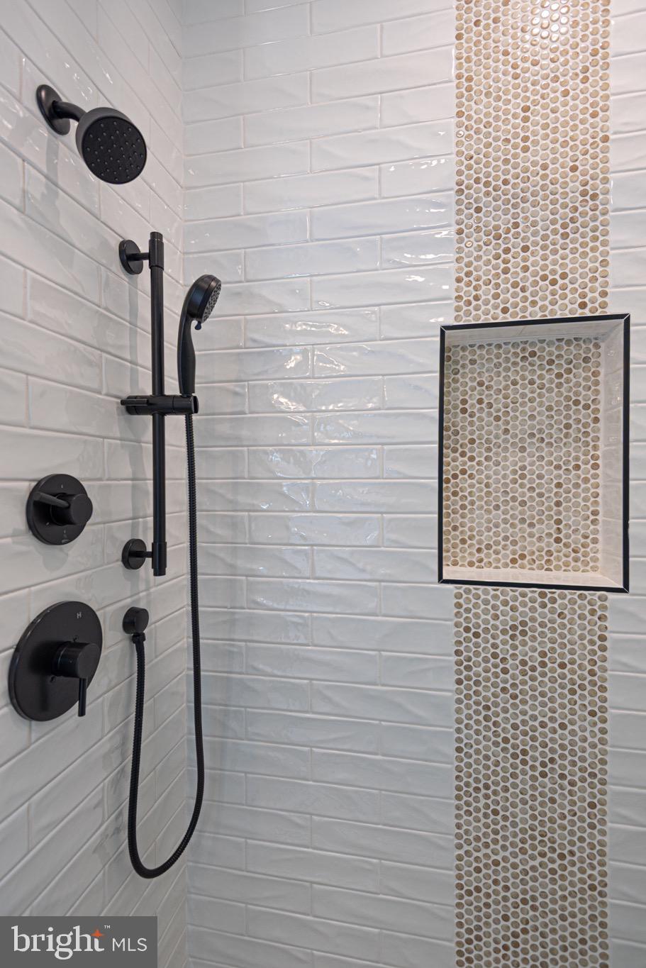 LITTLE SALISBURY - Residential