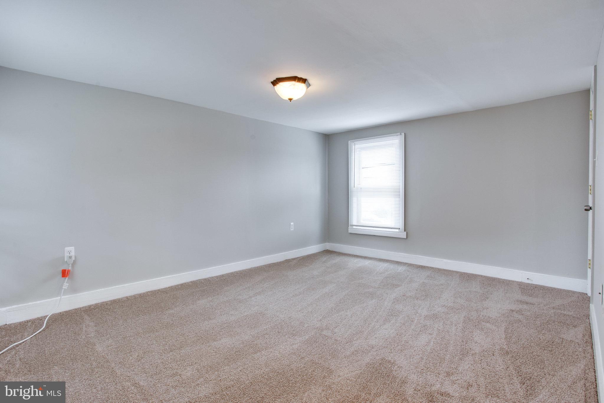 DAMASCUS OUTSIDE - Residential