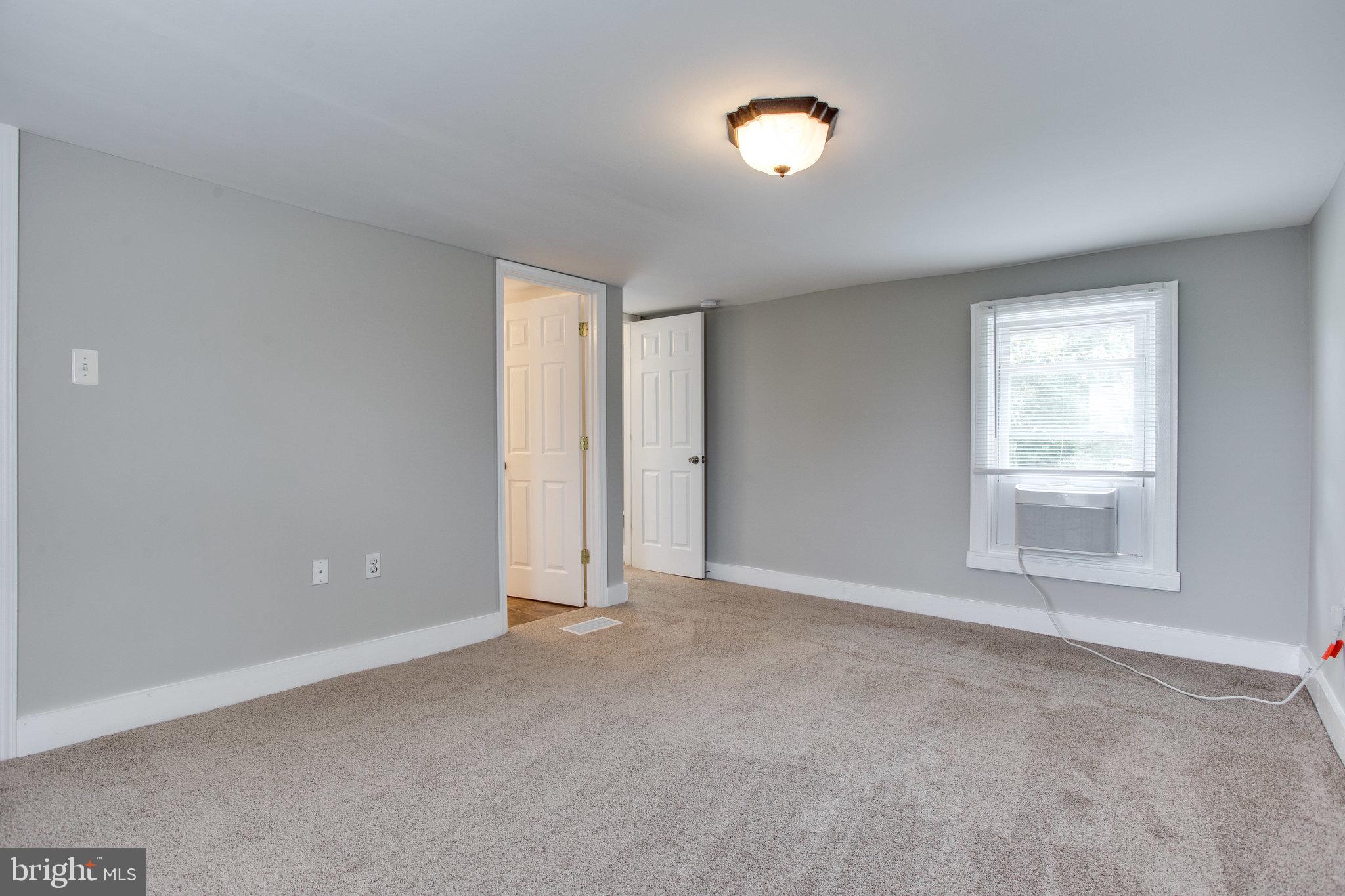 DAMASCUS OUTSIDE - Residential