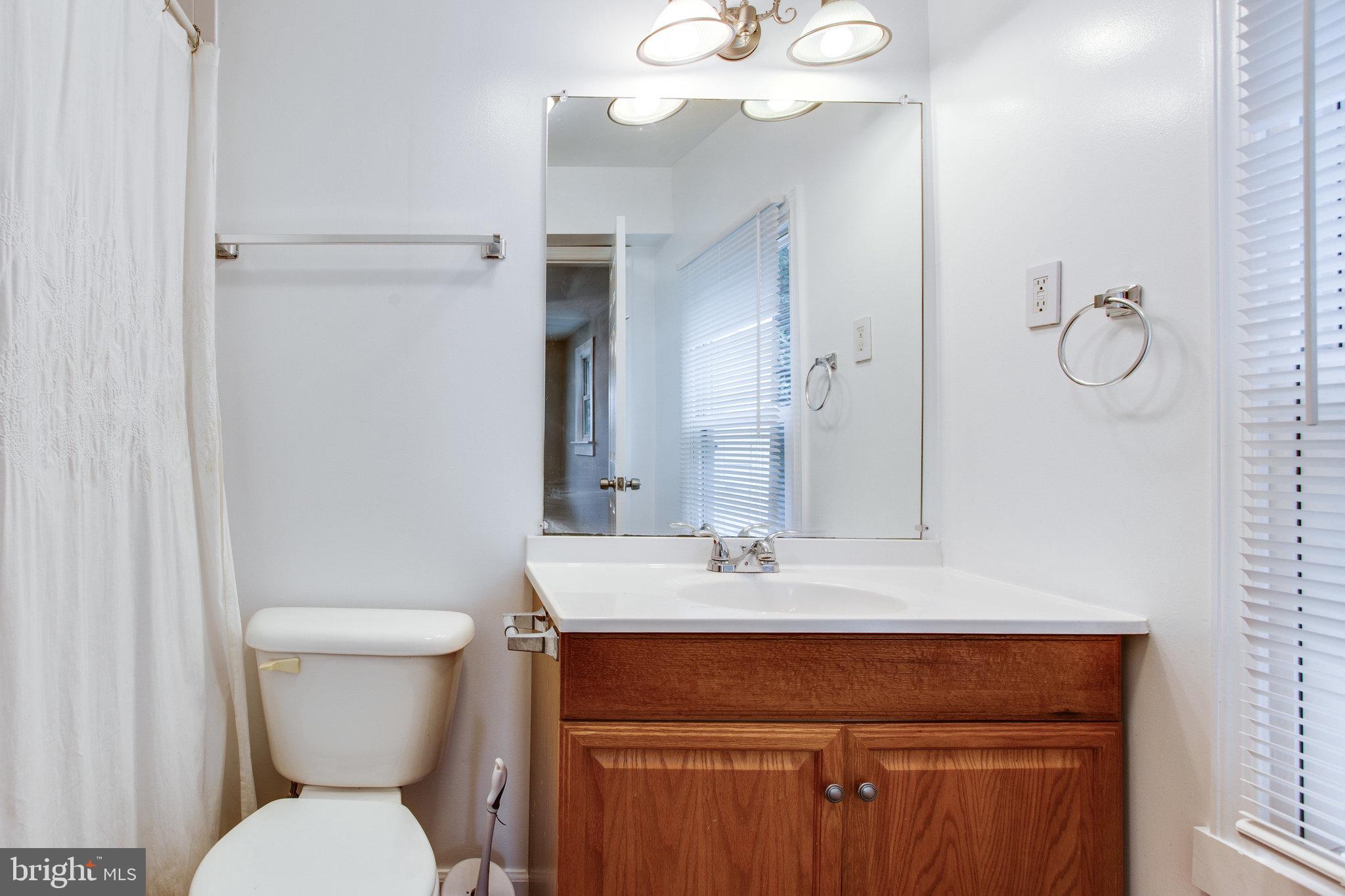 DAMASCUS OUTSIDE - Residential