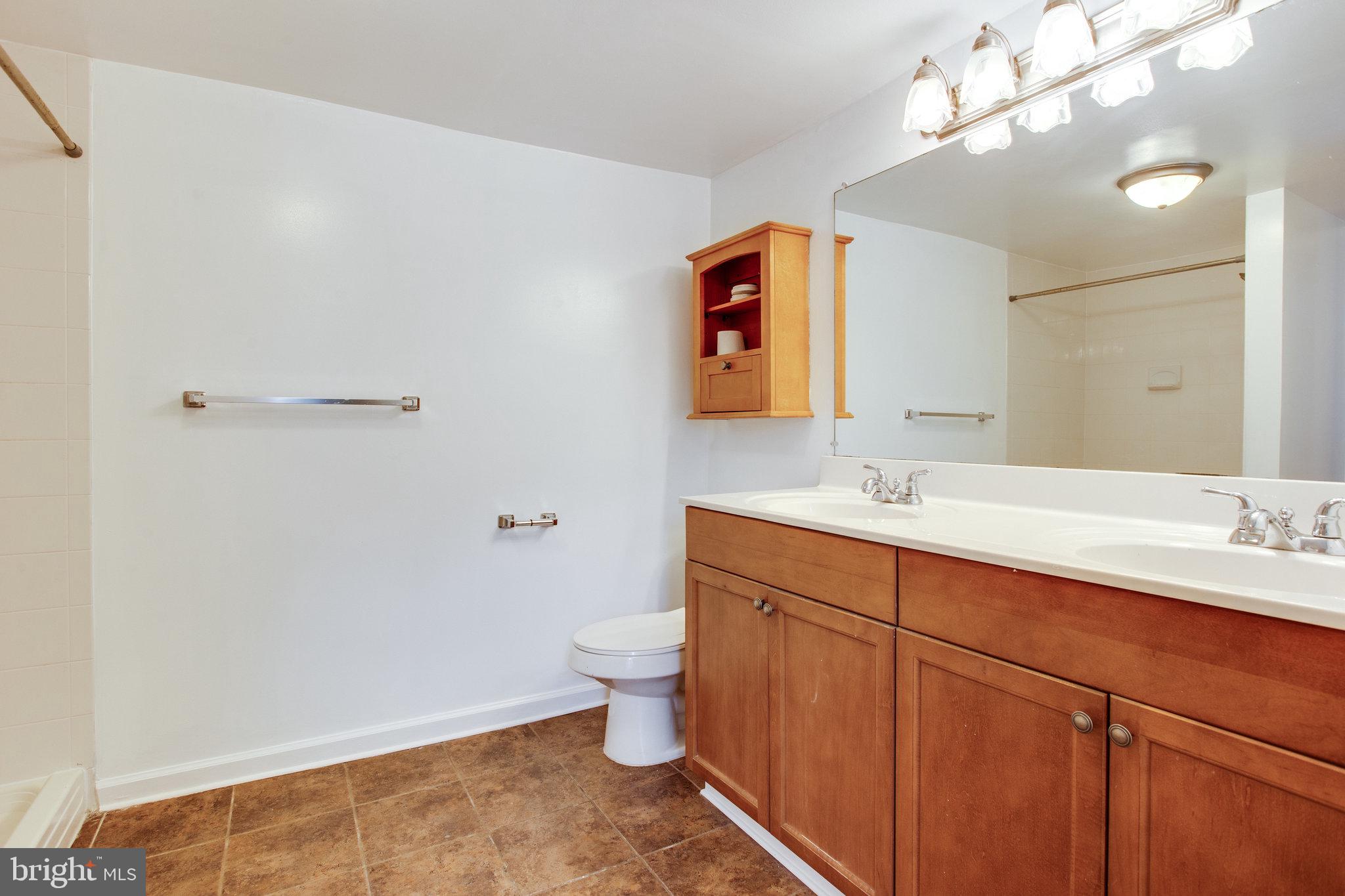 DAMASCUS OUTSIDE - Residential