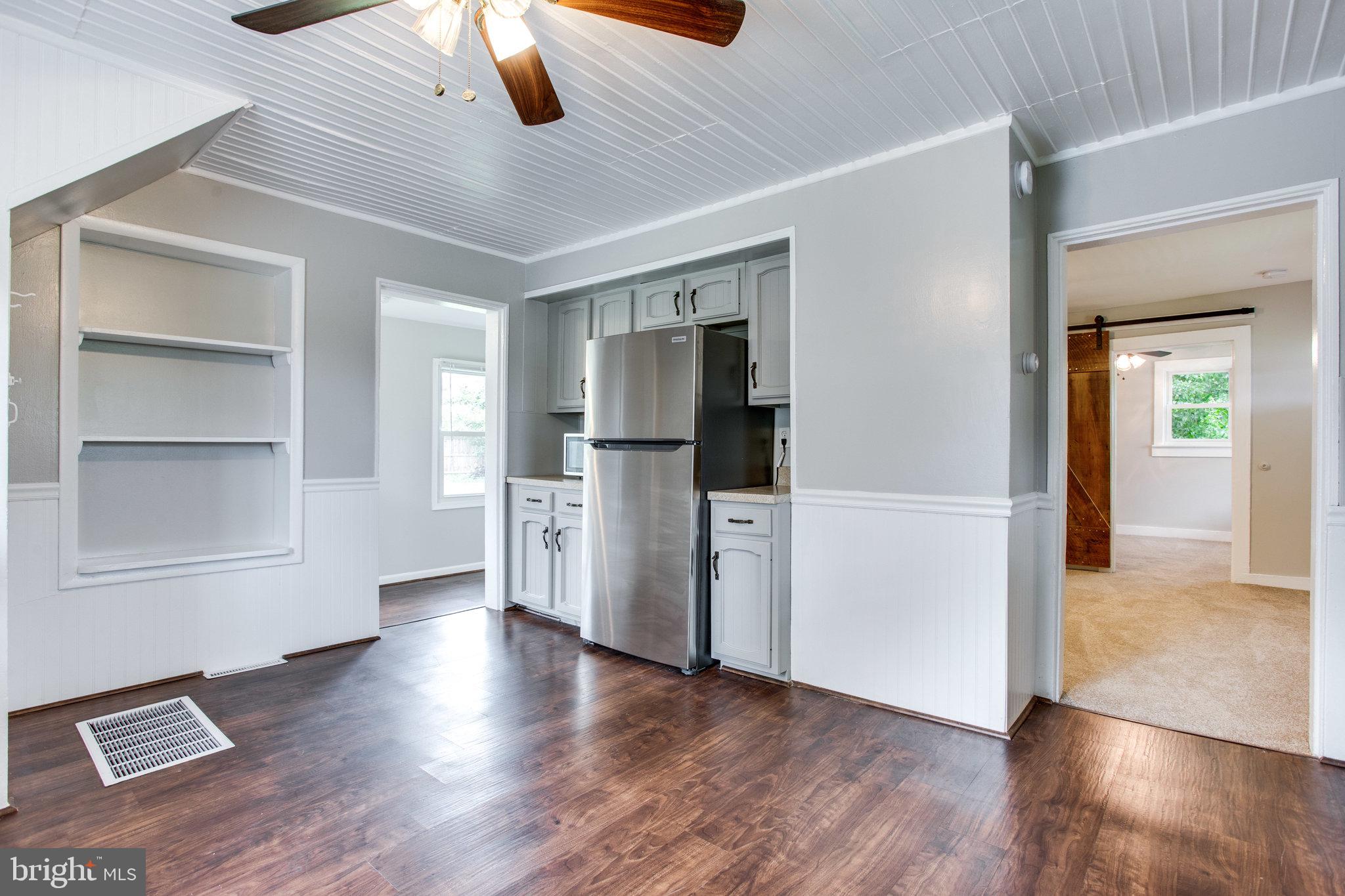 DAMASCUS OUTSIDE - Residential