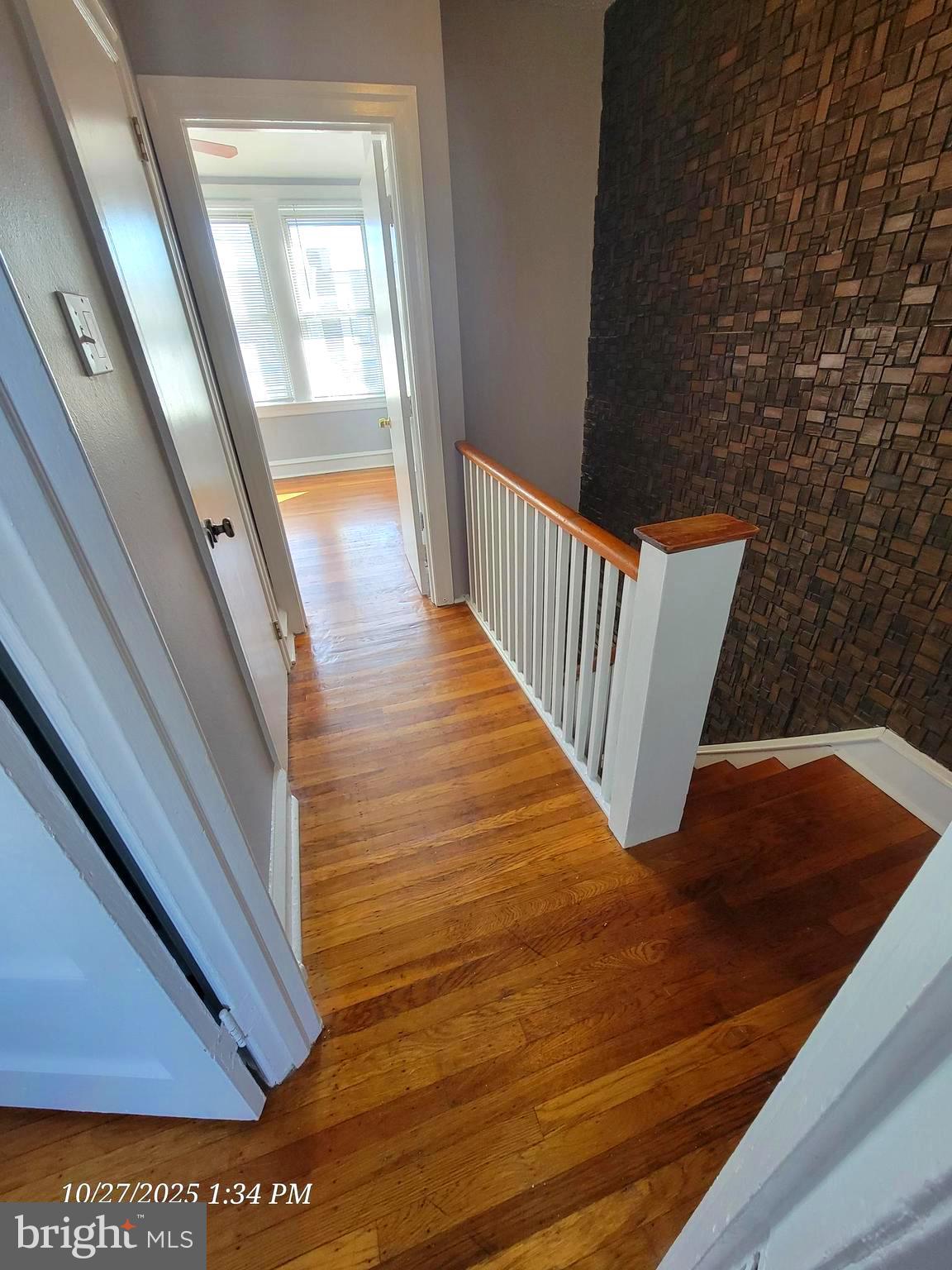 WEST OAK LANE - Residential