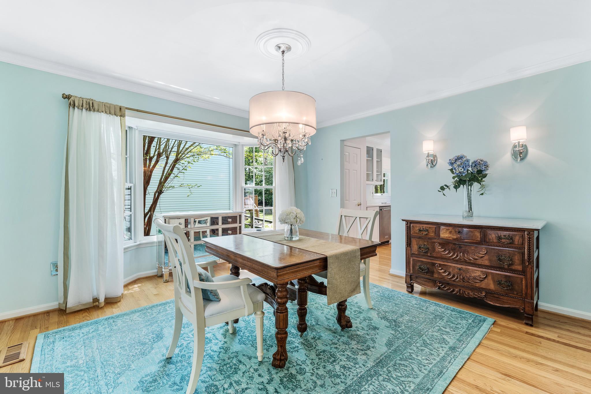 HUNT MEADOW - Residential