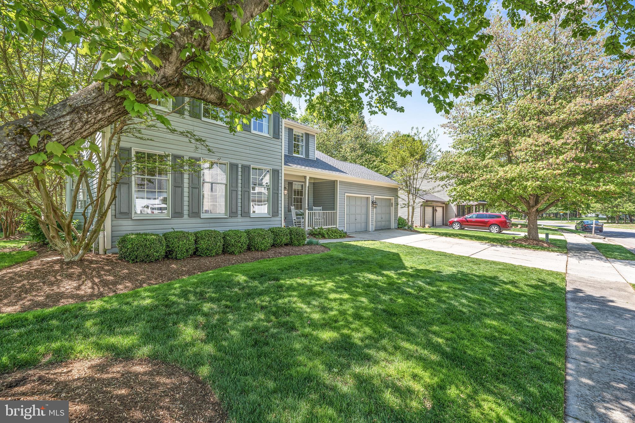 HUNT MEADOW - Residential