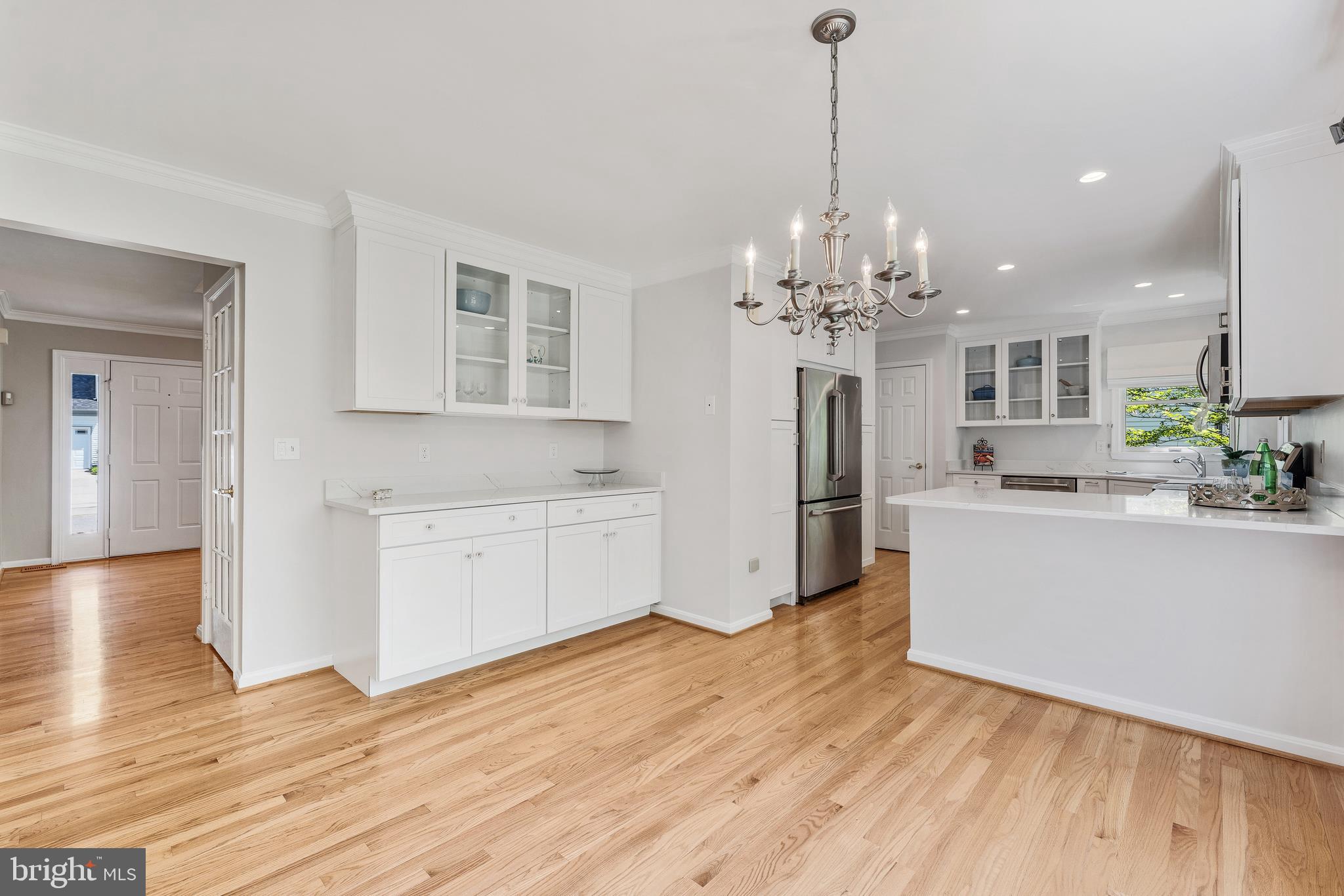 HUNT MEADOW - Residential