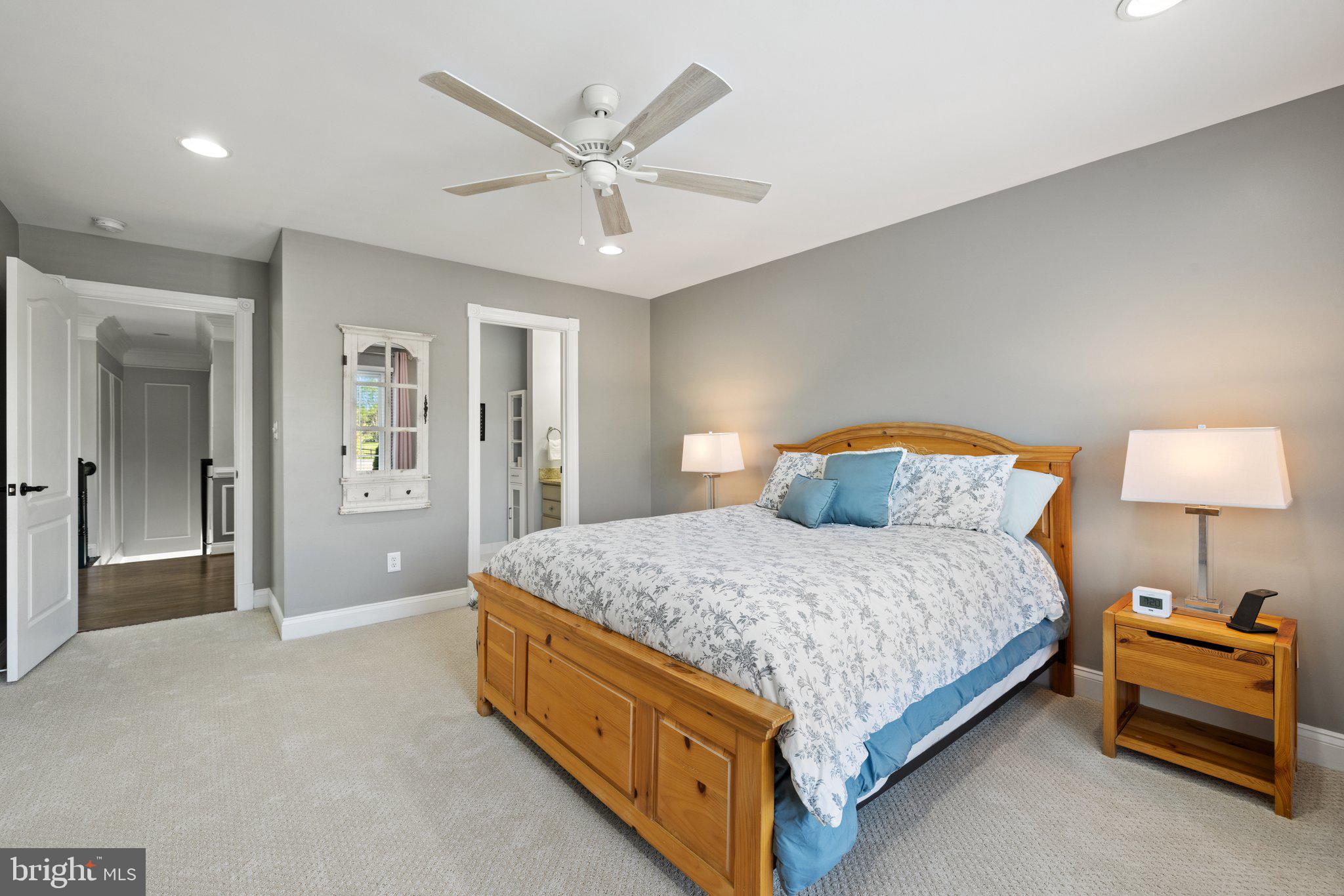 KENDALL KNOLLS - Residential