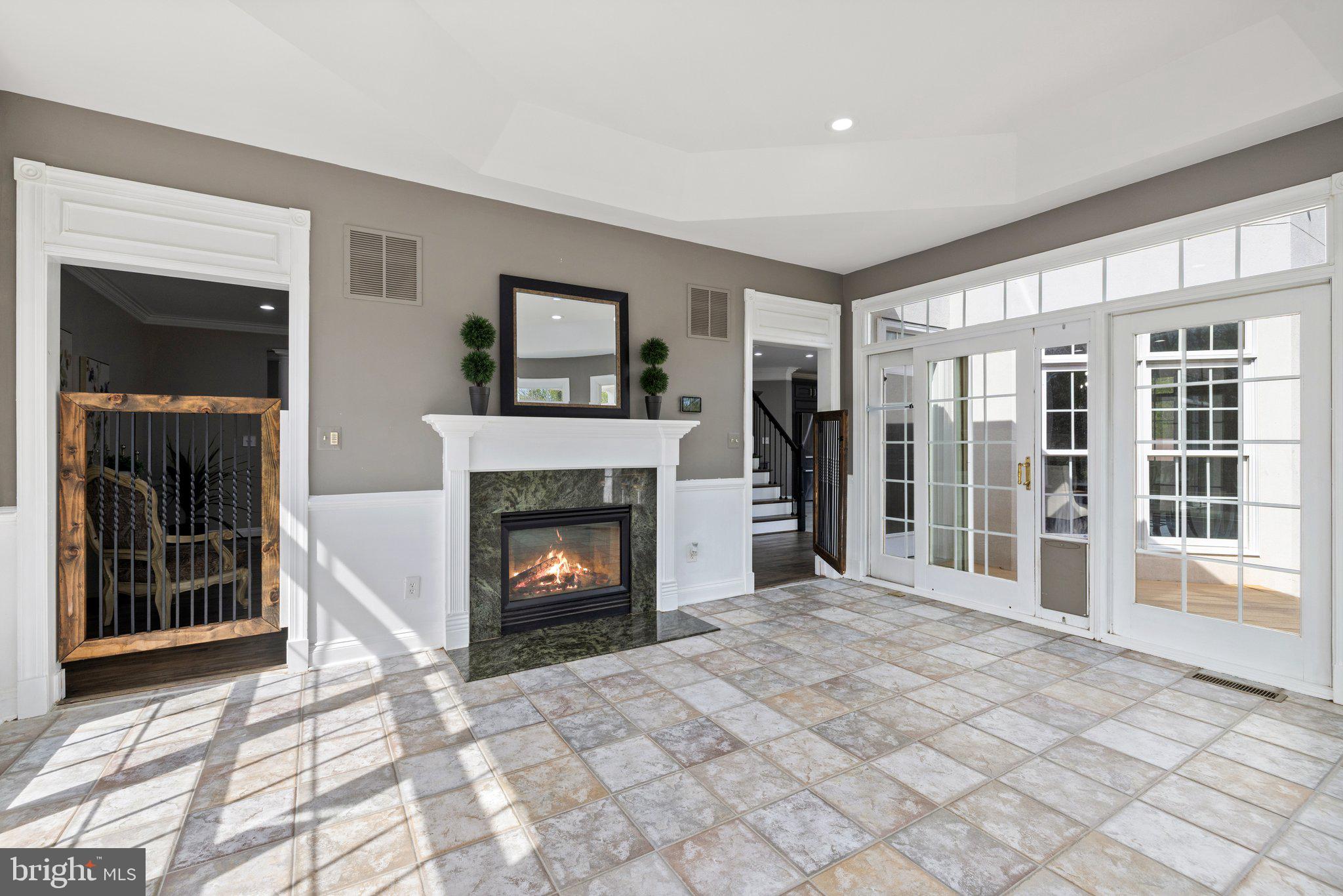 KENDALL KNOLLS - Residential