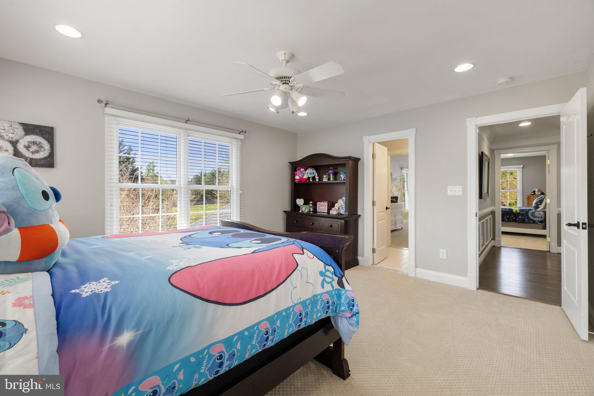 KENDALL KNOLLS - Residential