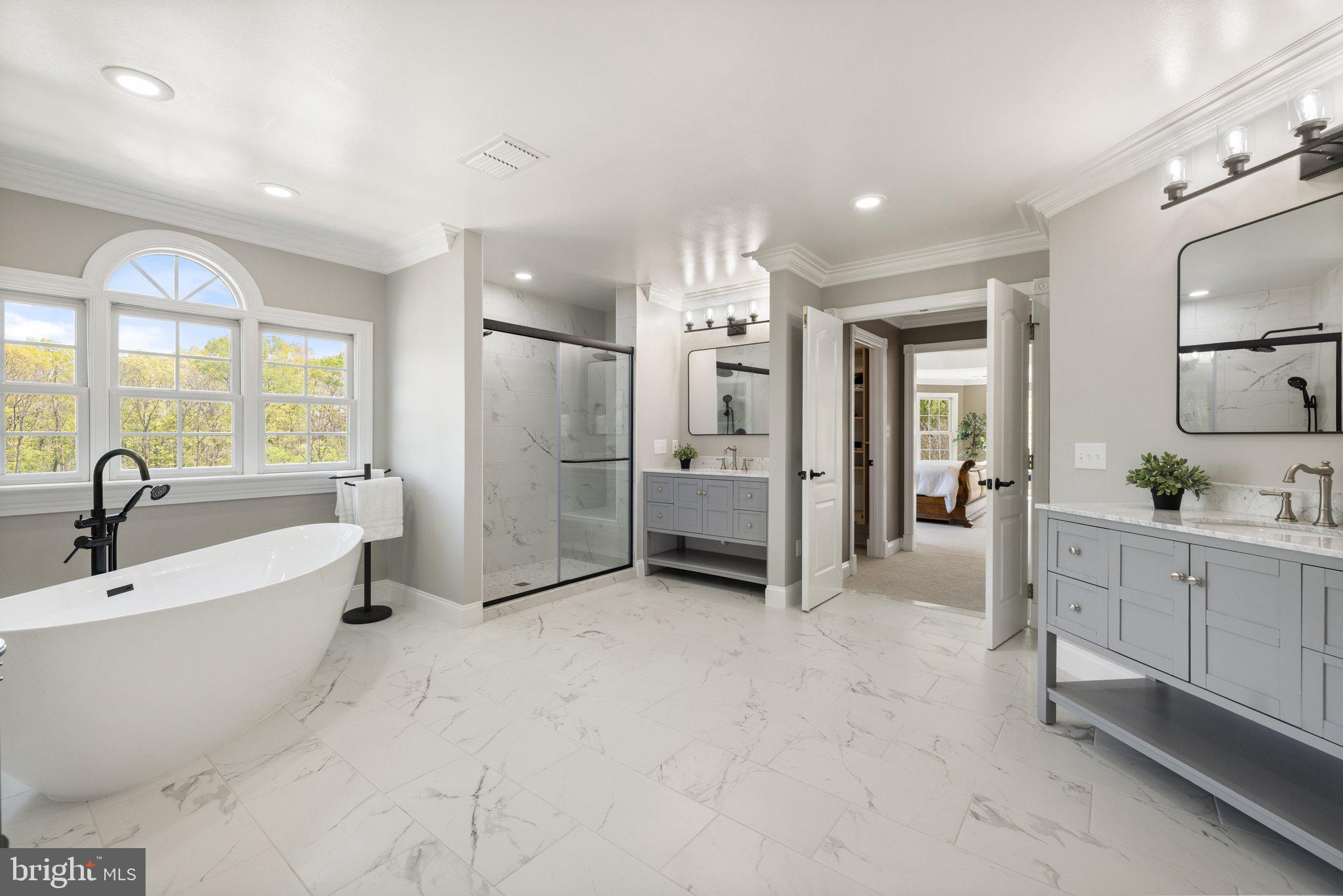 KENDALL KNOLLS - Residential