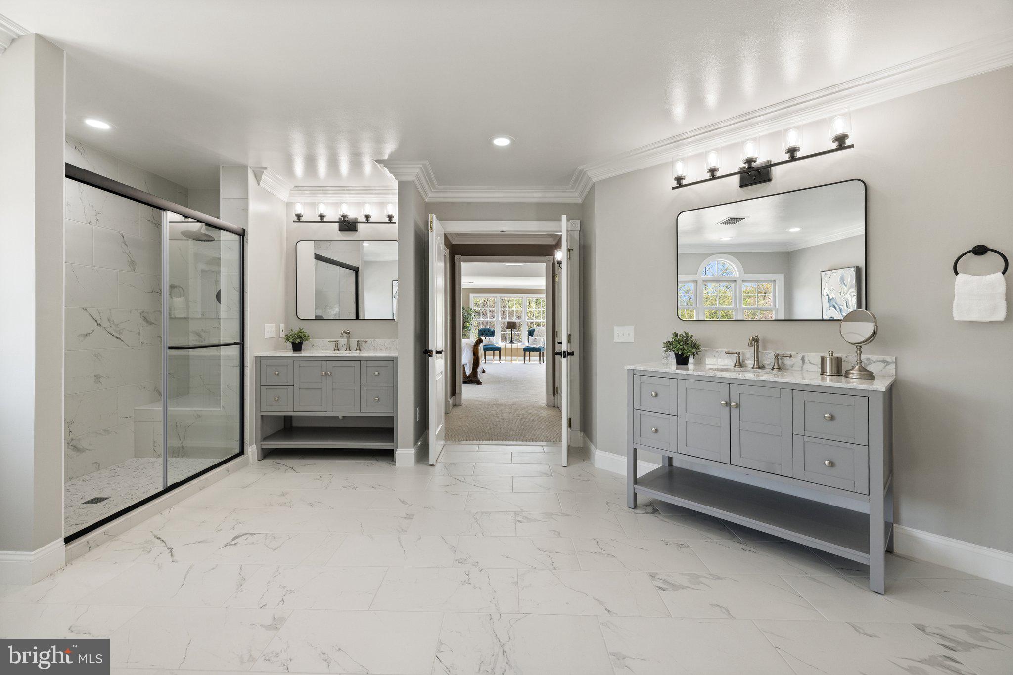 KENDALL KNOLLS - Residential