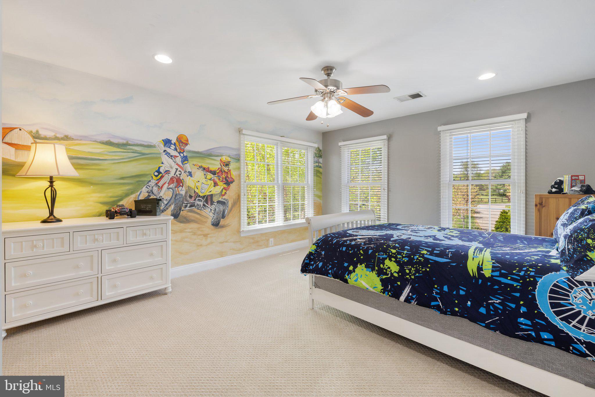 KENDALL KNOLLS - Residential