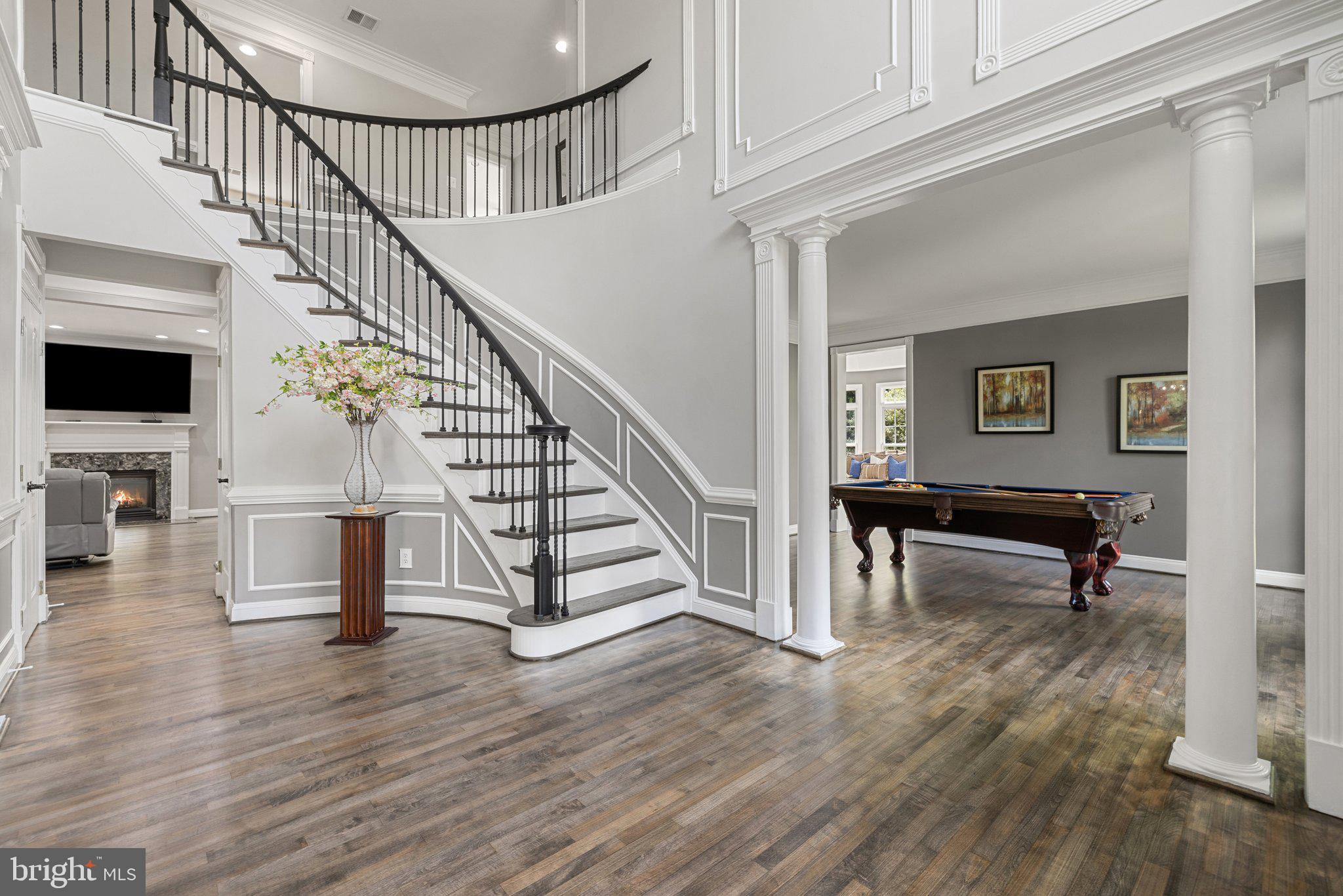 KENDALL KNOLLS - Residential