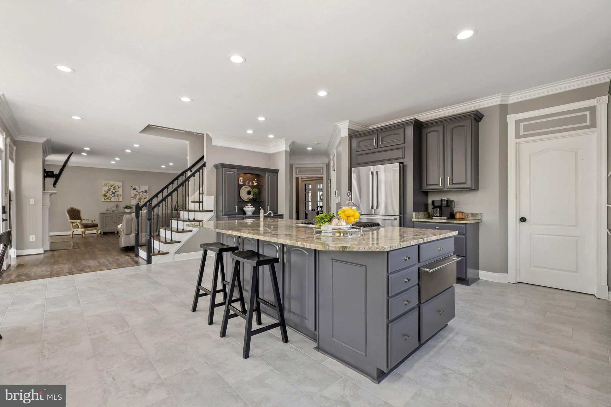 KENDALL KNOLLS - Residential