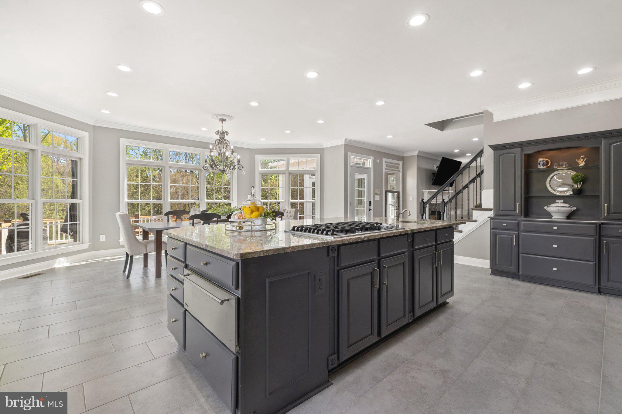 KENDALL KNOLLS - Residential