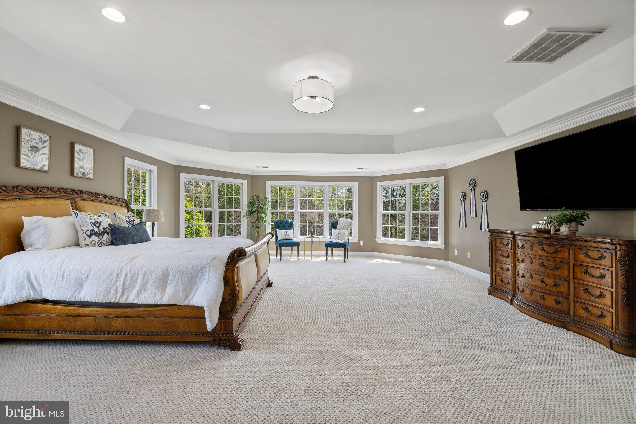 KENDALL KNOLLS - Residential