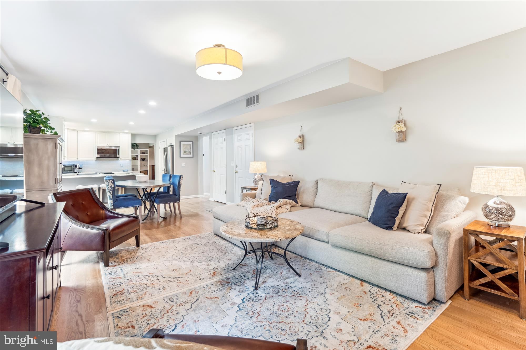 CAPE ST CLAIRE - Residential