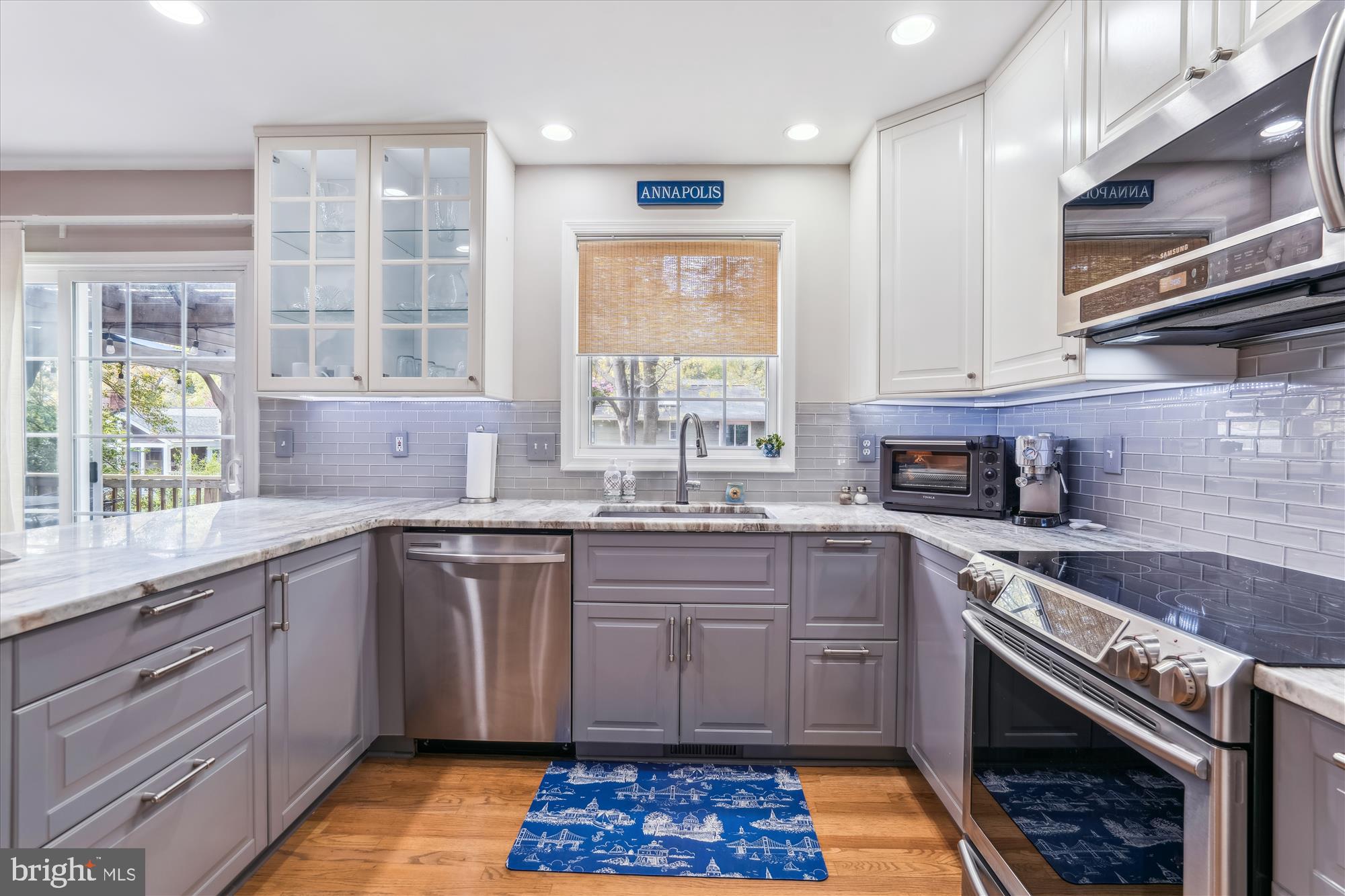 CAPE ST CLAIRE - Residential