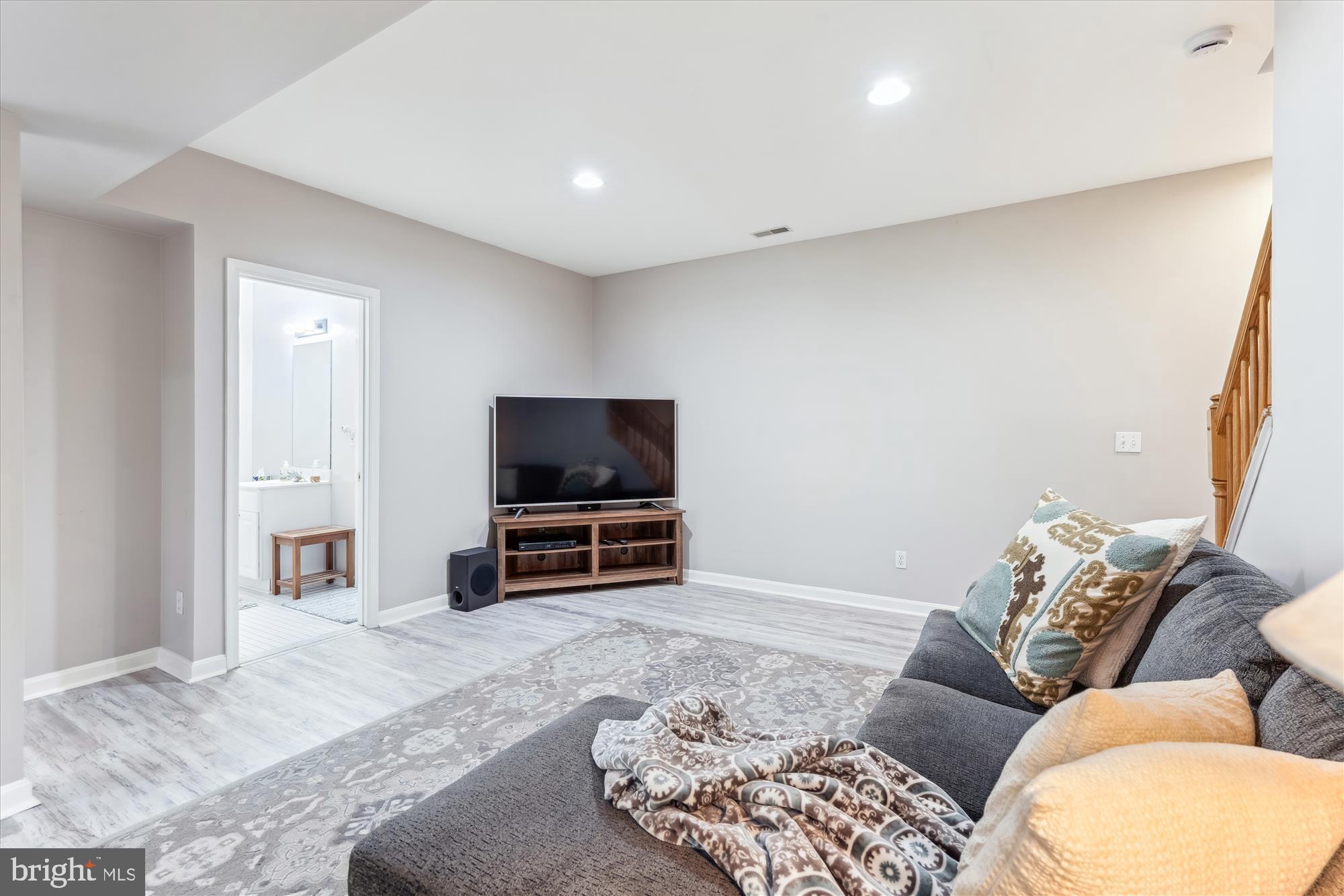 CAPE ST CLAIRE - Residential