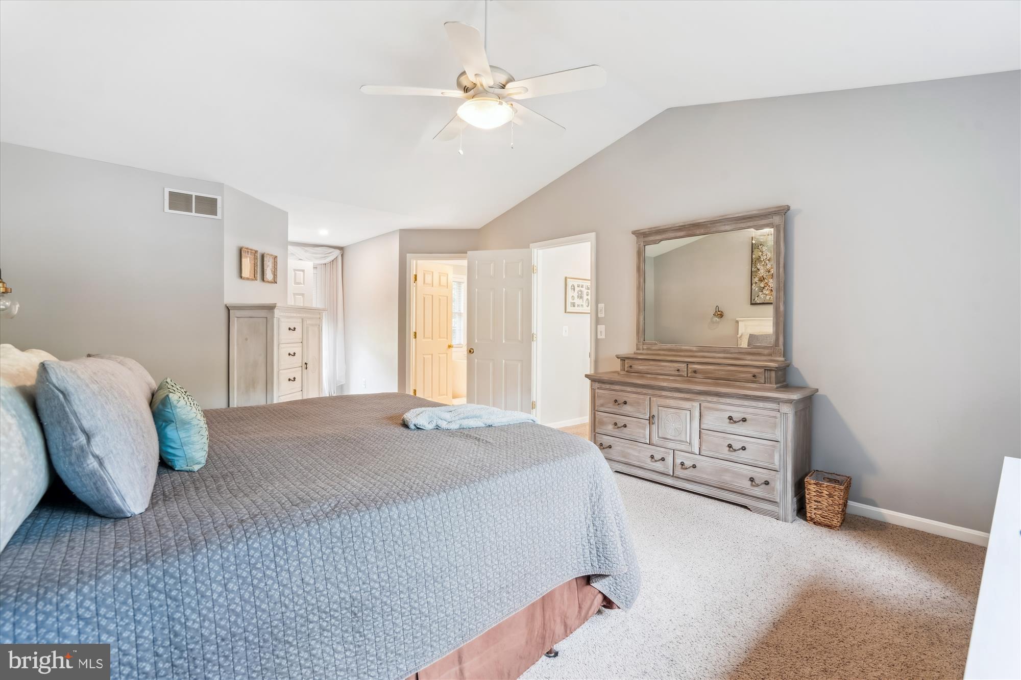 CAPE ST CLAIRE - Residential