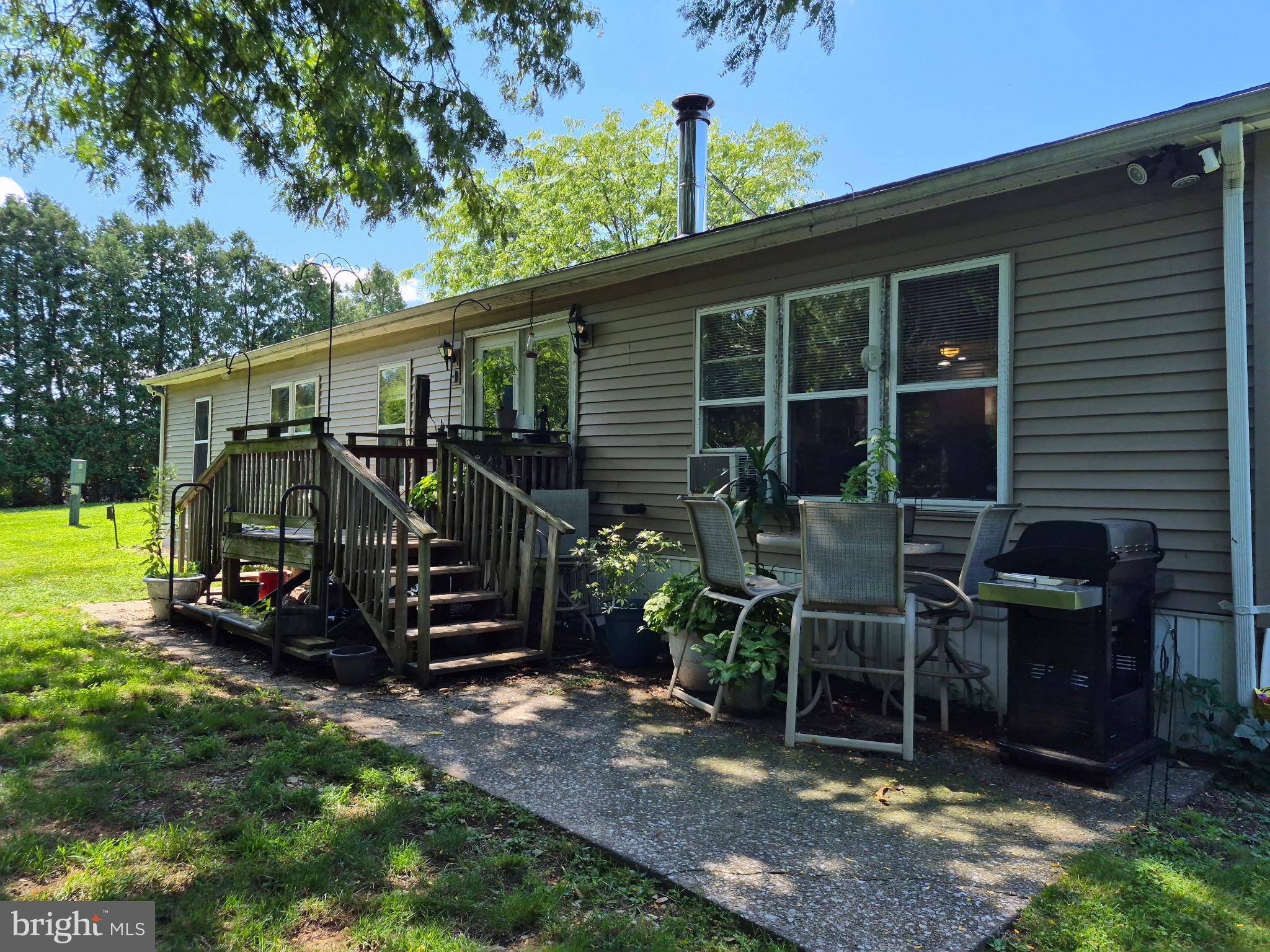 6175 SEANOR COURT