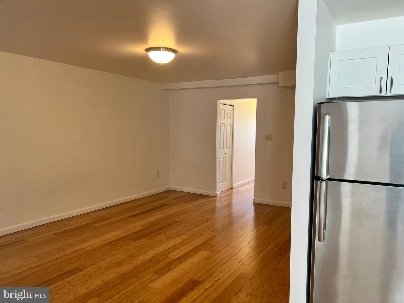 Burlington, New Jersey 08016, United States, 1 Bedroom Bedrooms, ,1 BathroomBathrooms,Residential,Contingent,80591