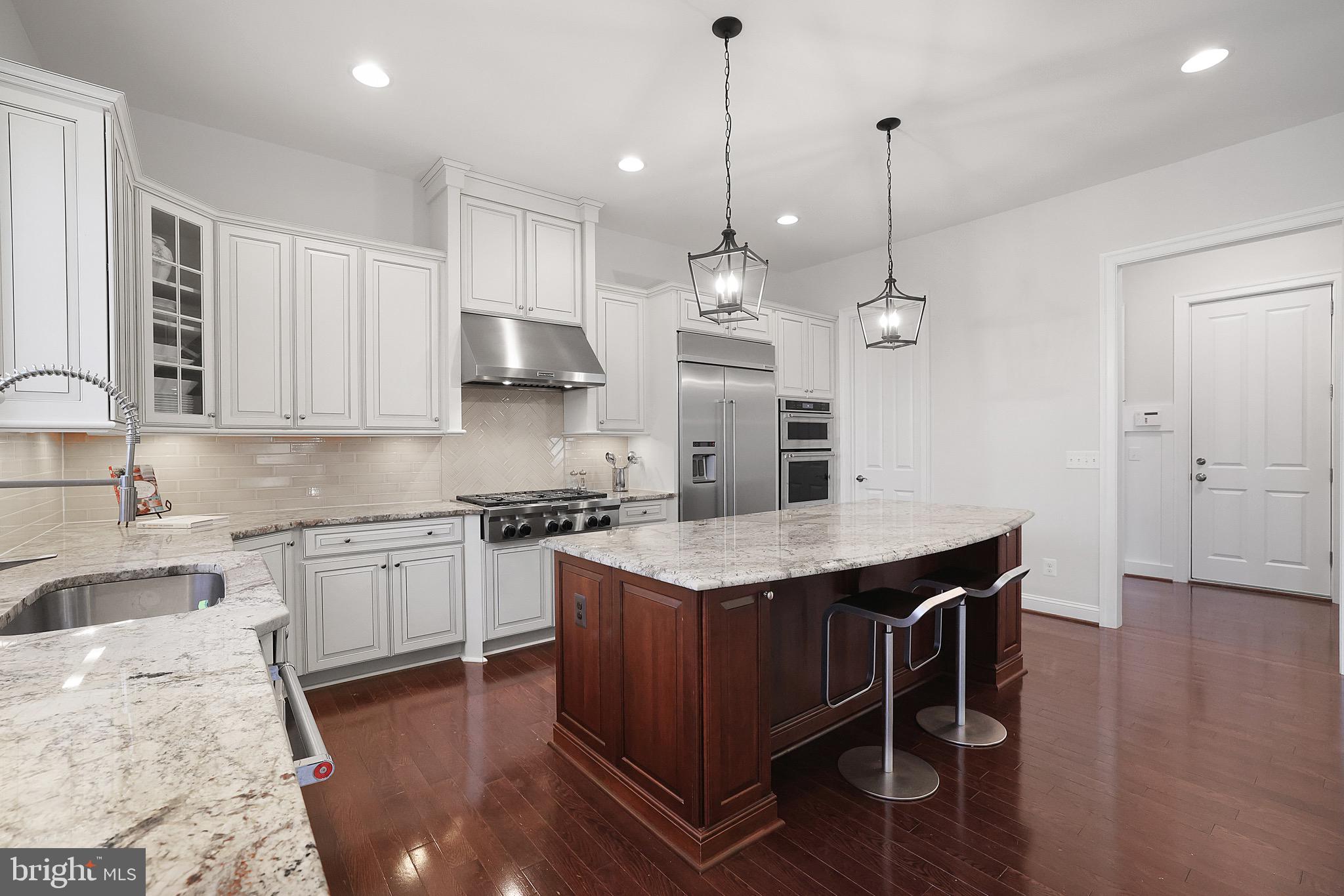 SUMMER HILL ESTATES - Residential