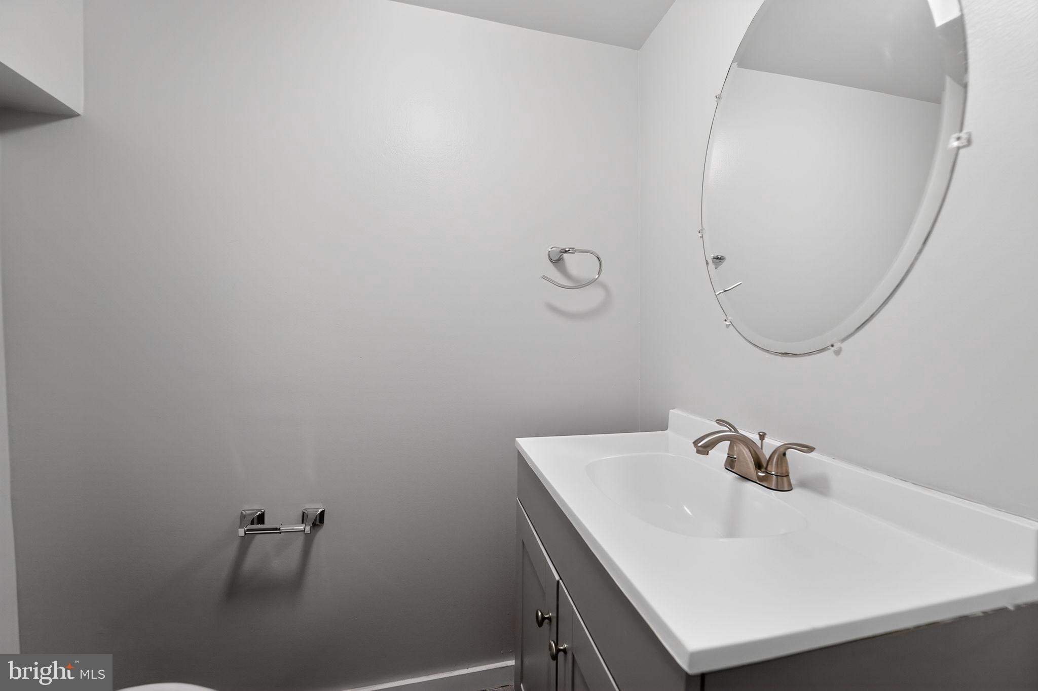 CHINQUAPIN PARK - Residential