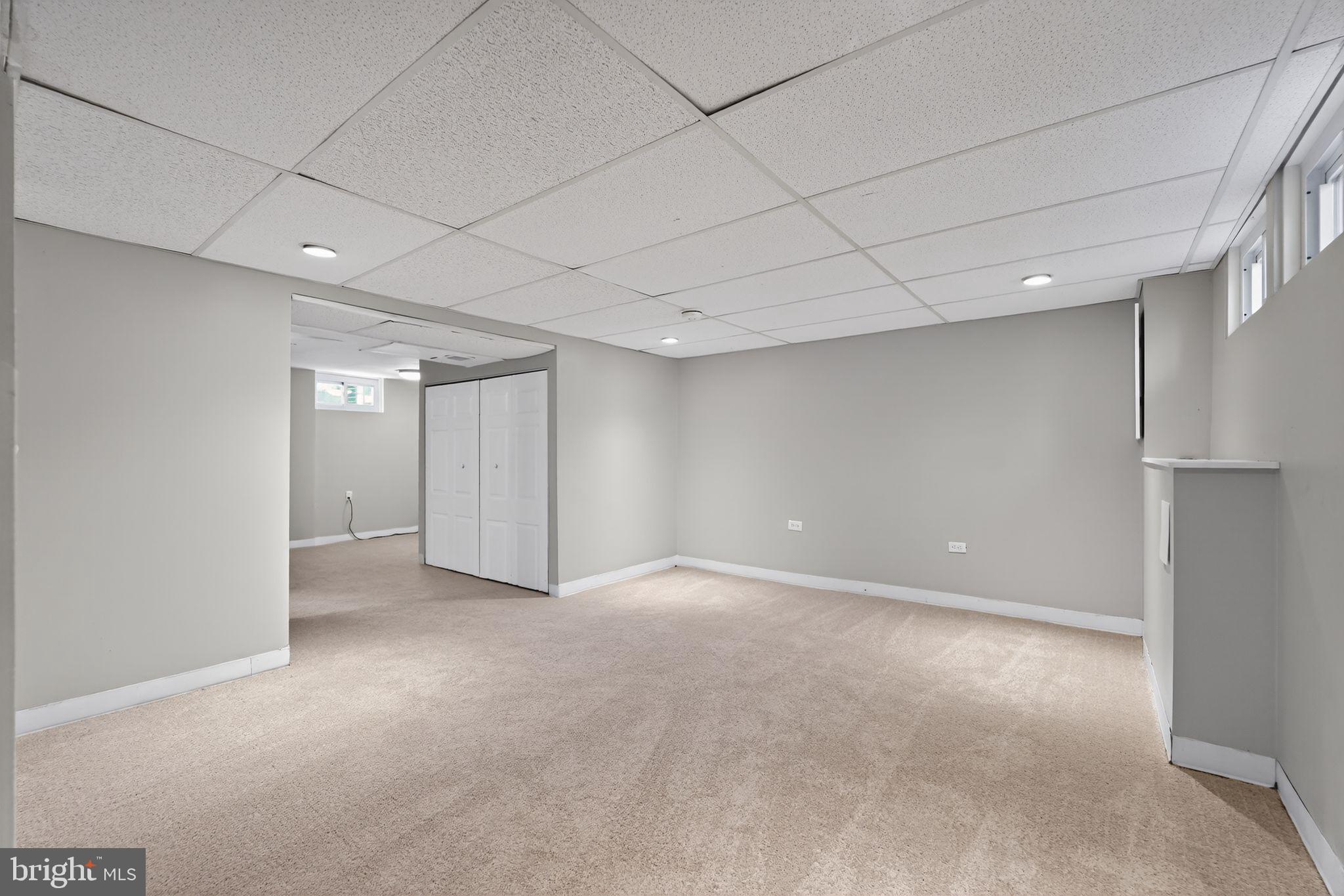 CHINQUAPIN PARK - Residential