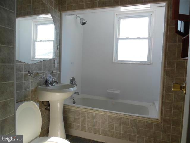 TALBOT PARK - Residential