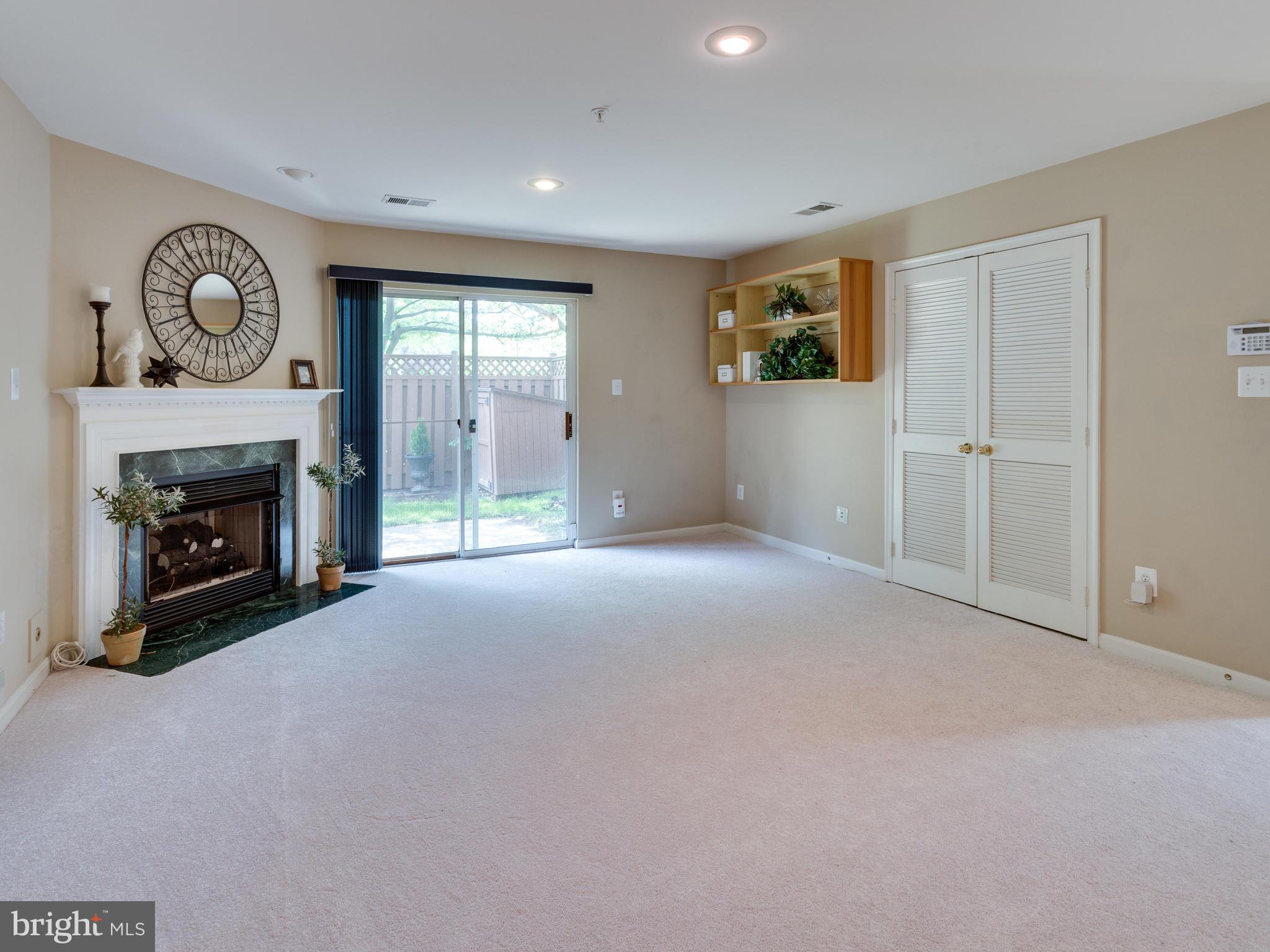 CARRIAGE PARK - Residential