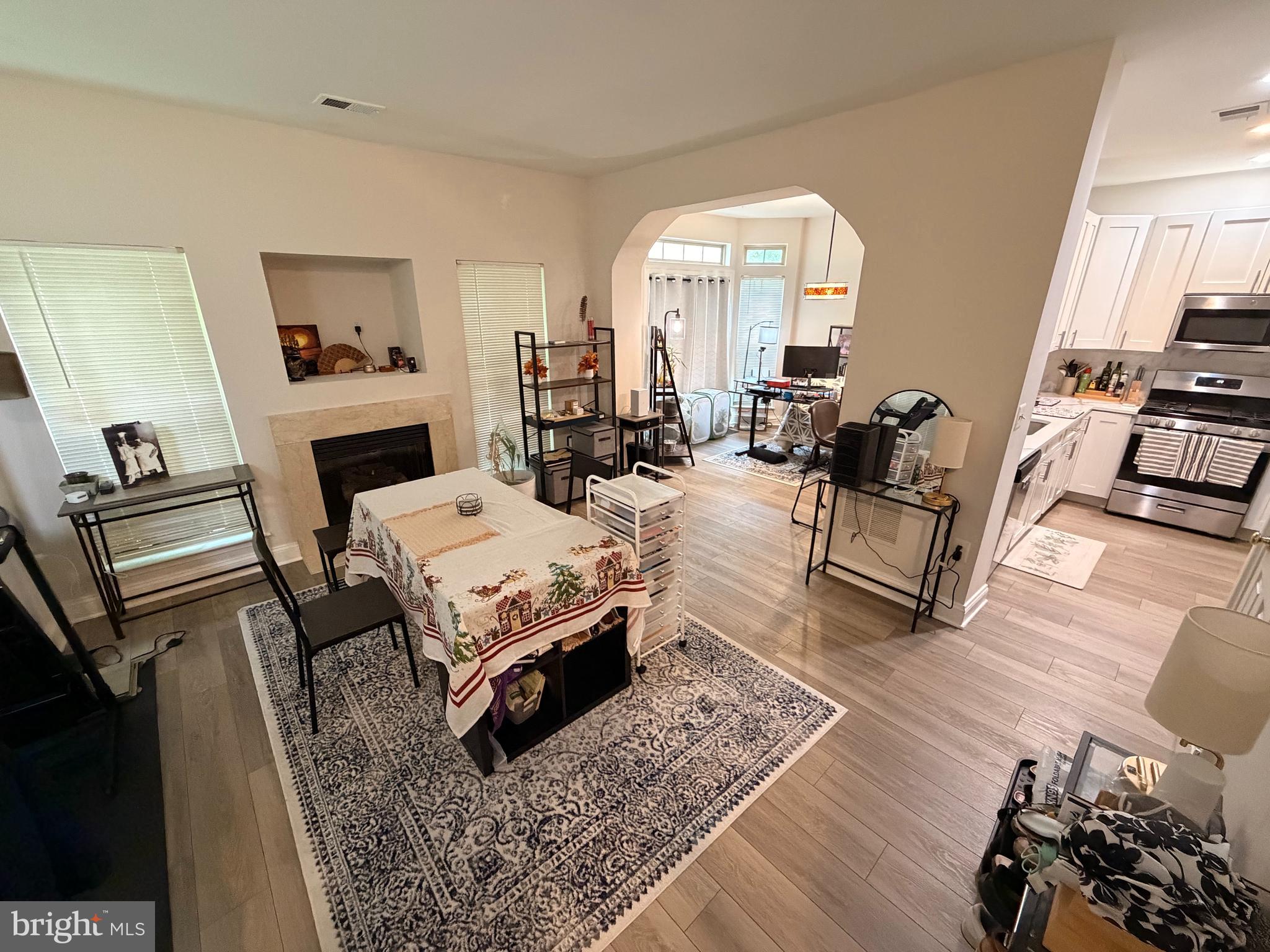 21174 DOMAIN TERRACE
