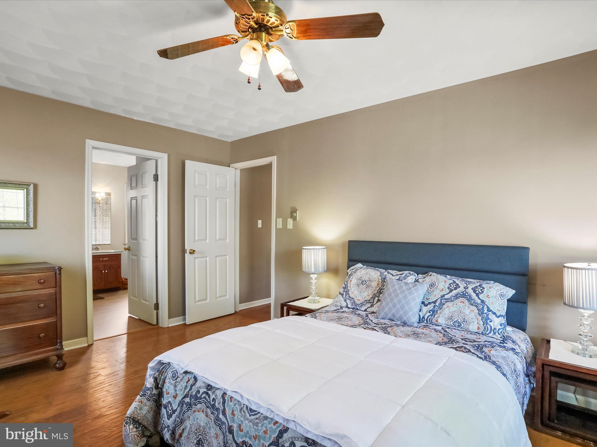 BEECHWOOD - Residential