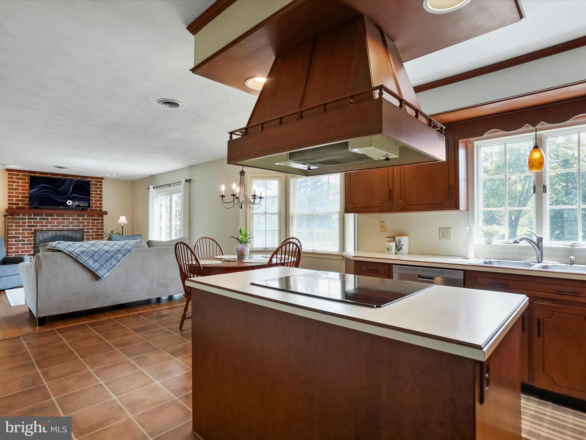 BEECHWOOD - Residential