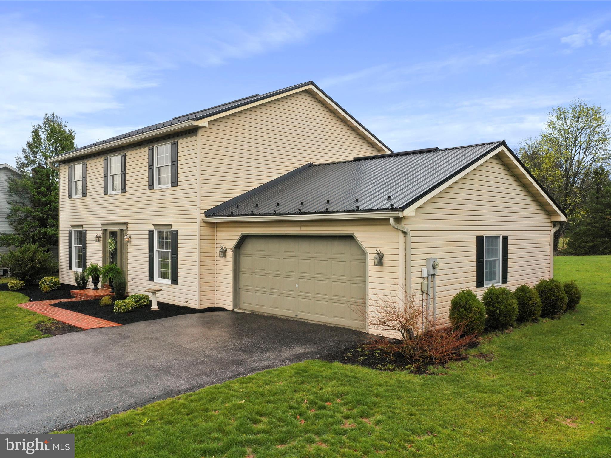 BEECHWOOD - Residential