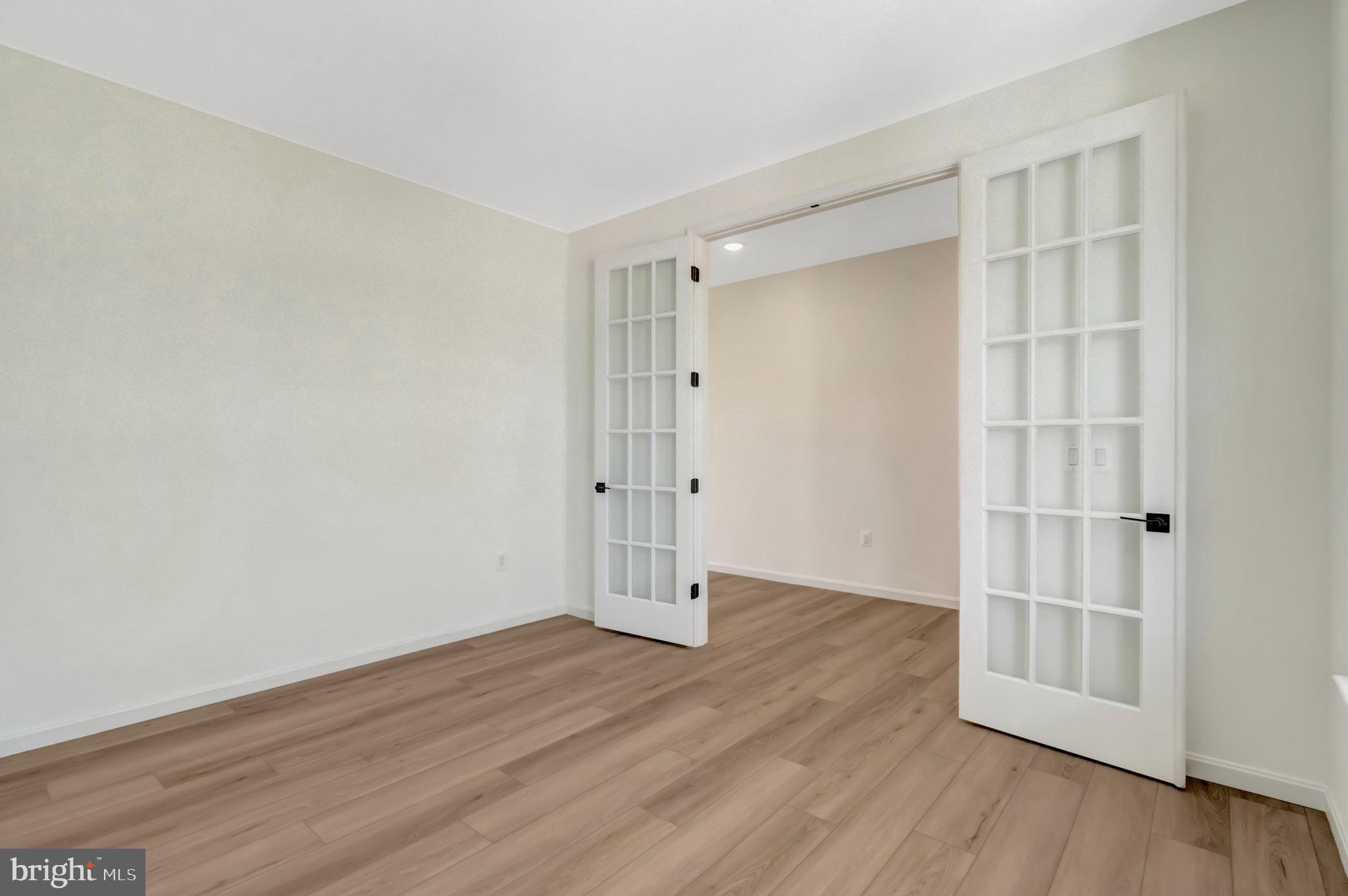 THE GREENS - Residential