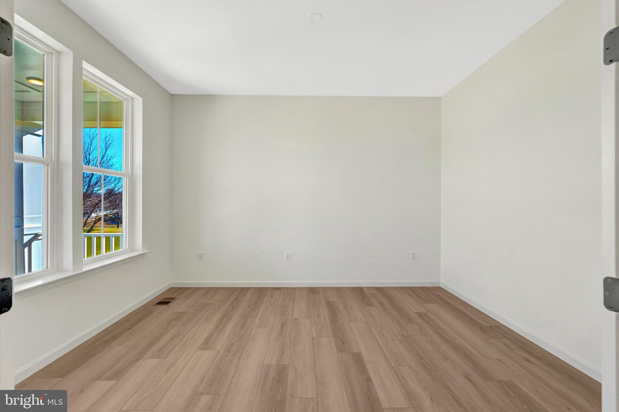 THE GREENS - Residential