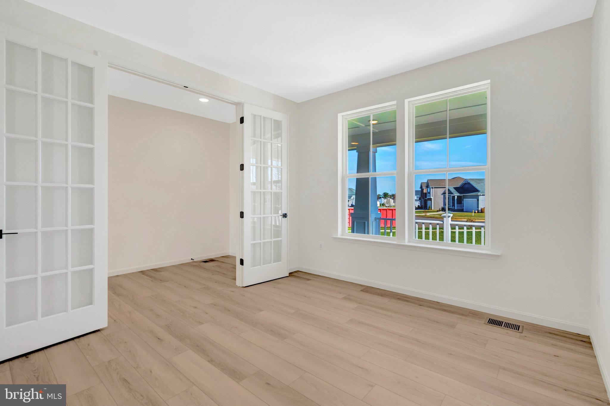 THE GREENS - Residential