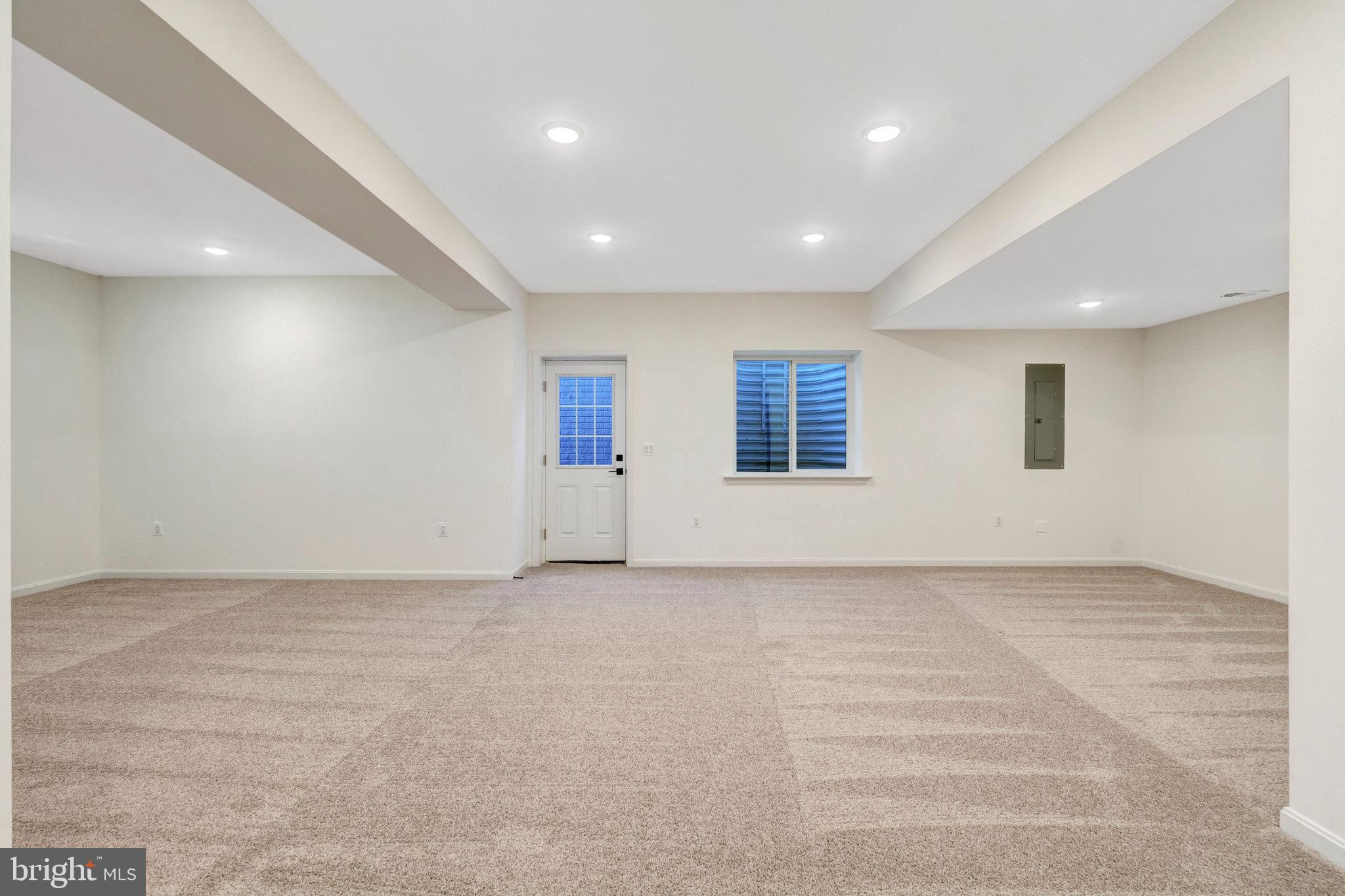 THE GREENS - Residential