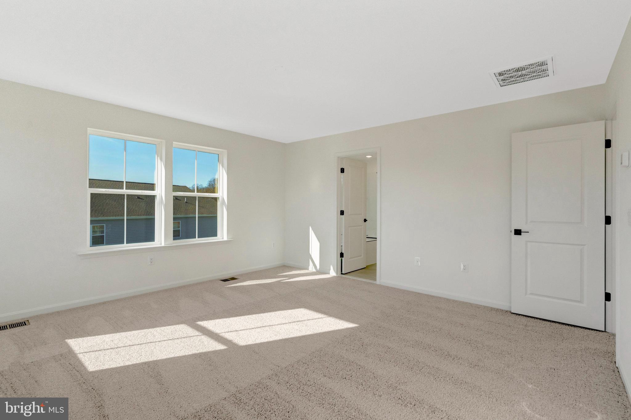 THE GREENS - Residential