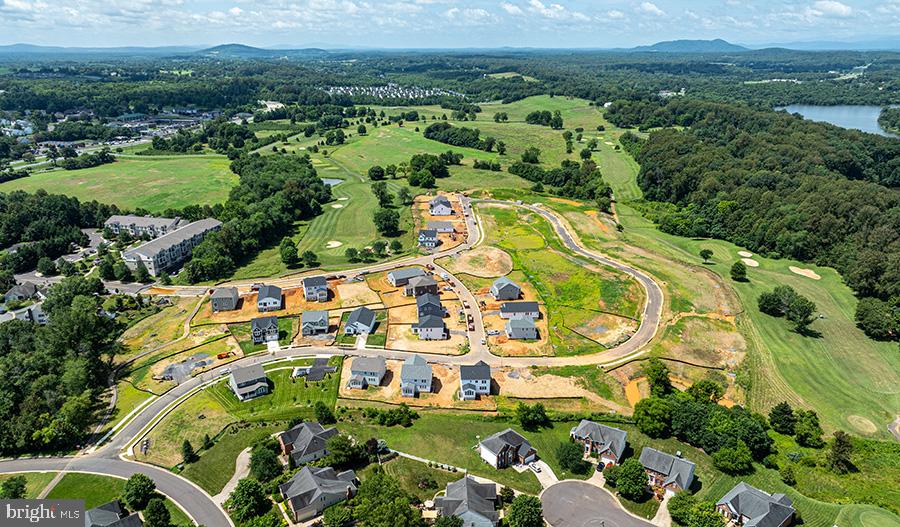 THE GREENS - Residential