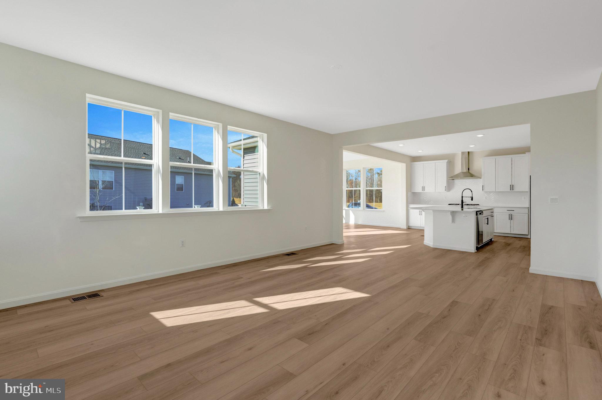 THE GREENS - Residential