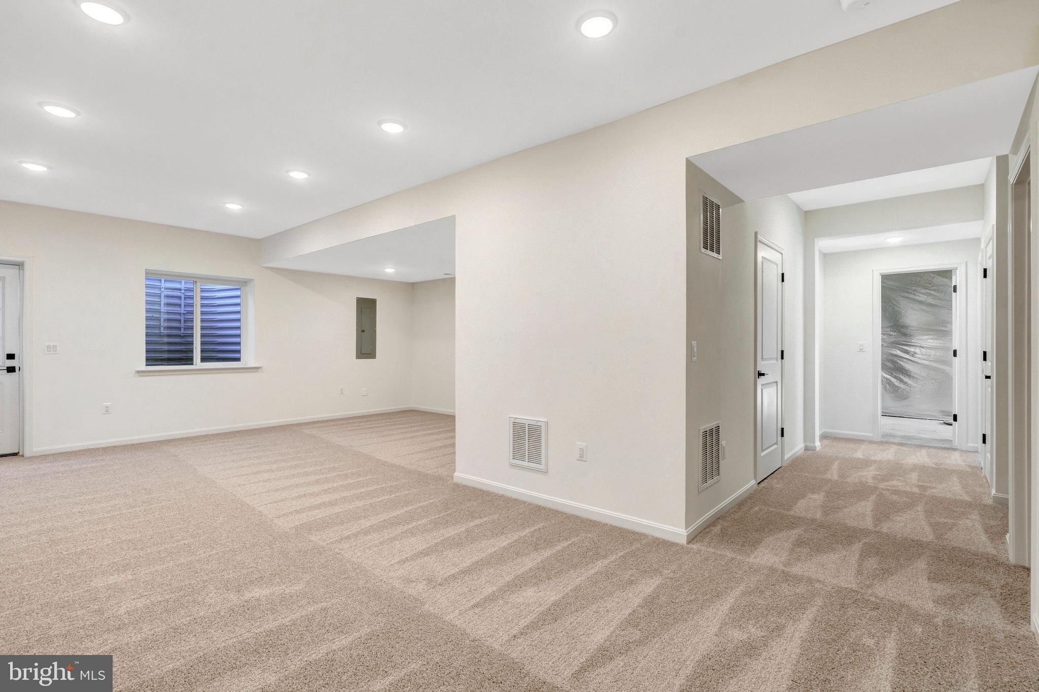 THE GREENS - Residential